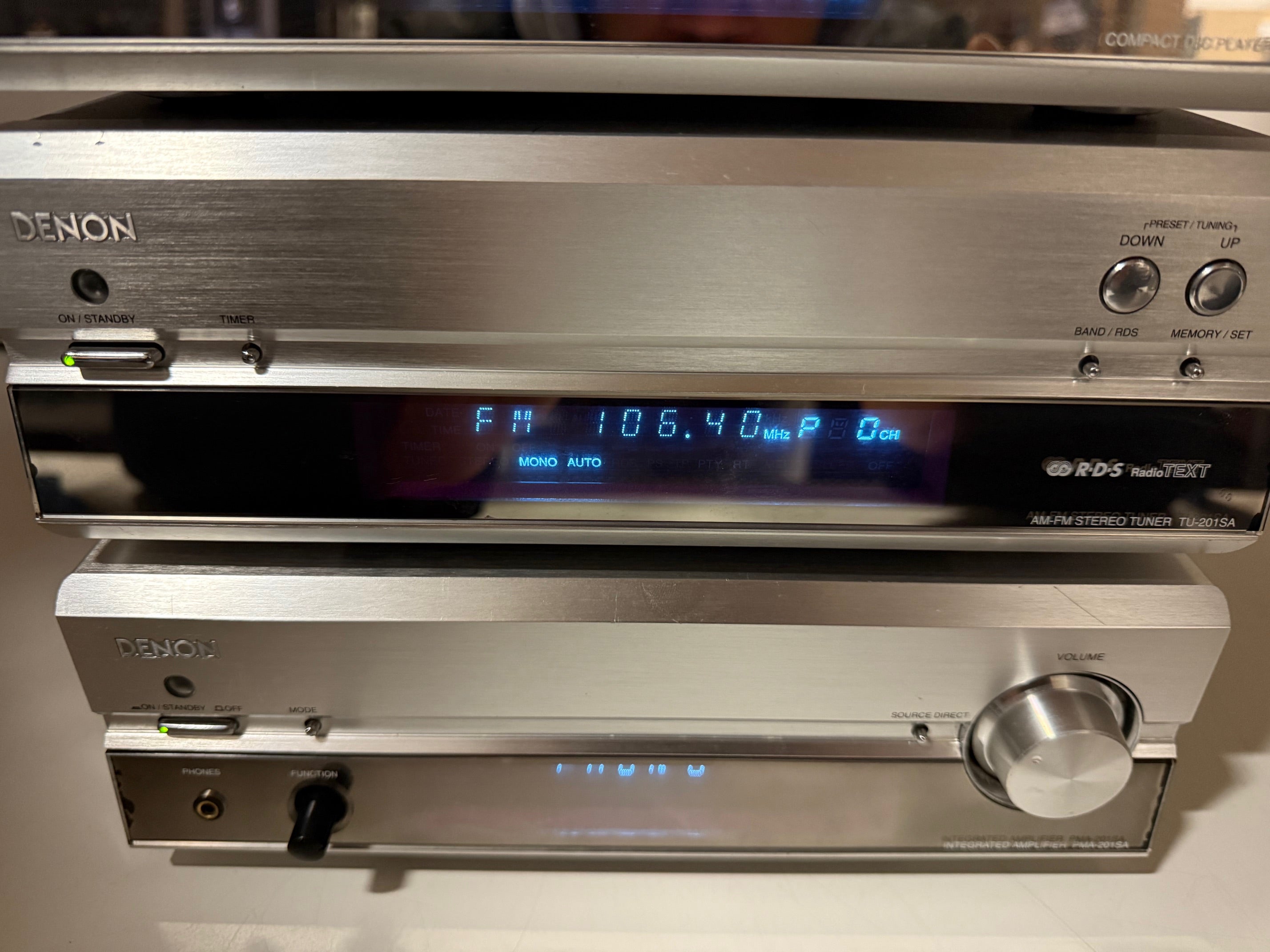 Denon DCD-201SA CD - Player / TU-201SA Tuner / PMA-201SA Amplifier Set