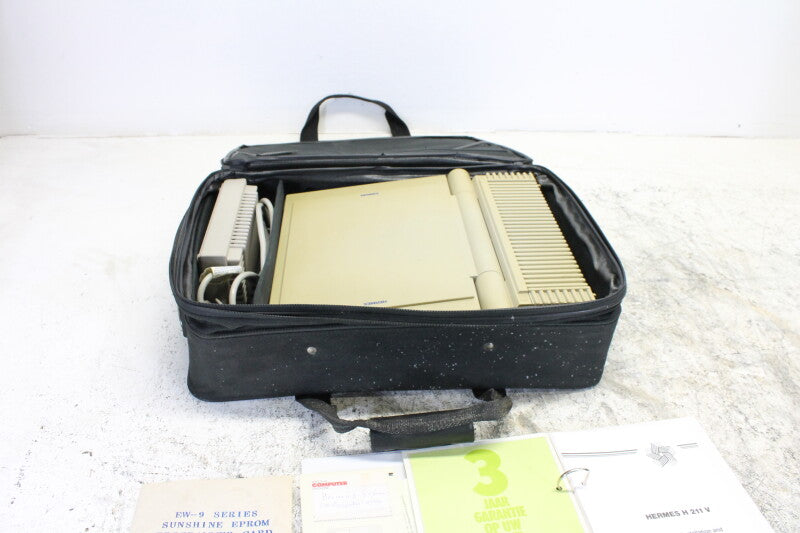 Hermes H211V nineties laptop/portable computer