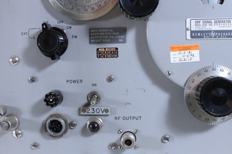 Hewlett Packard UHF Signal Generator Model 616B