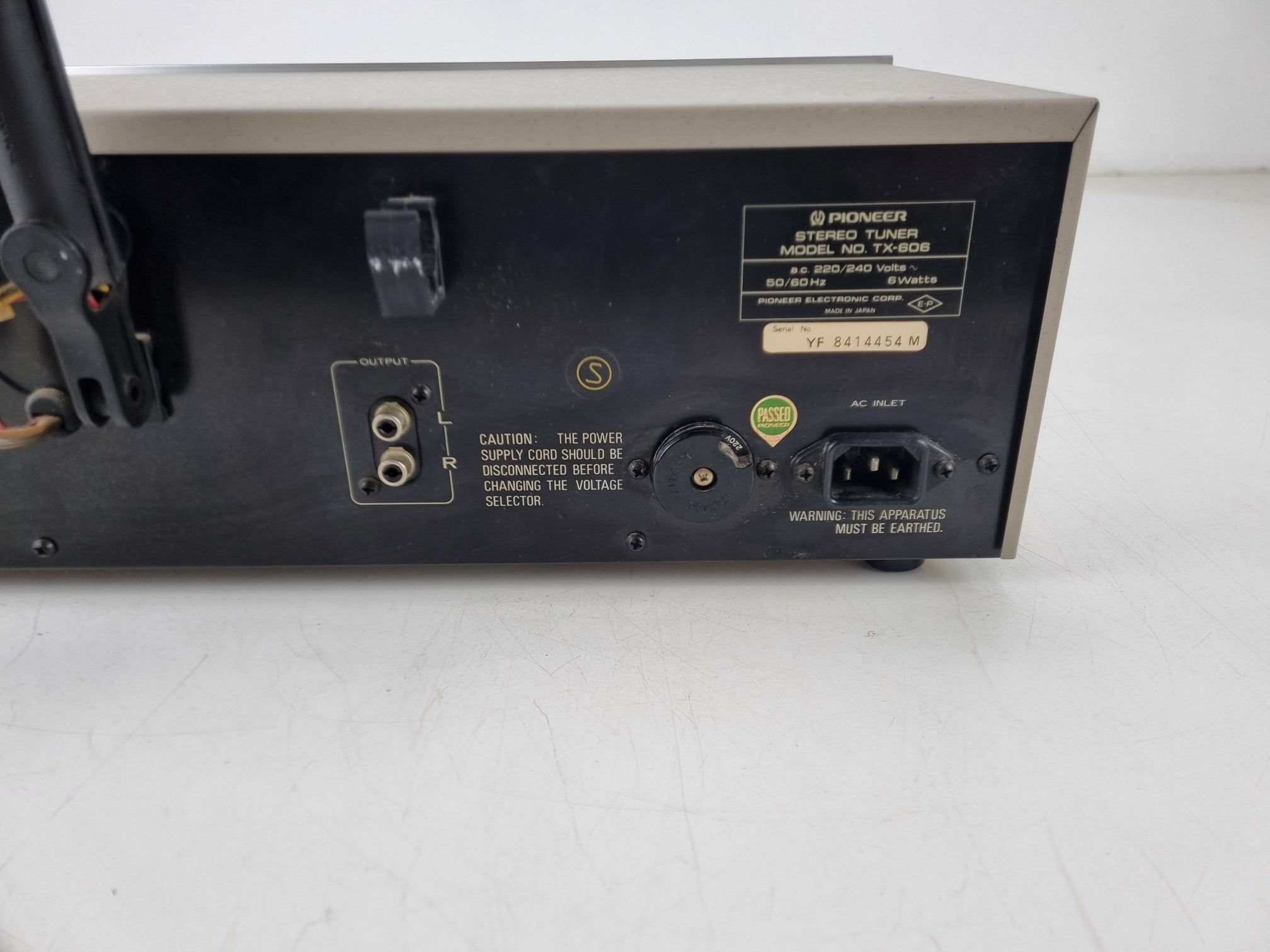 Pioneer TX-606 Tuner  - New Lights