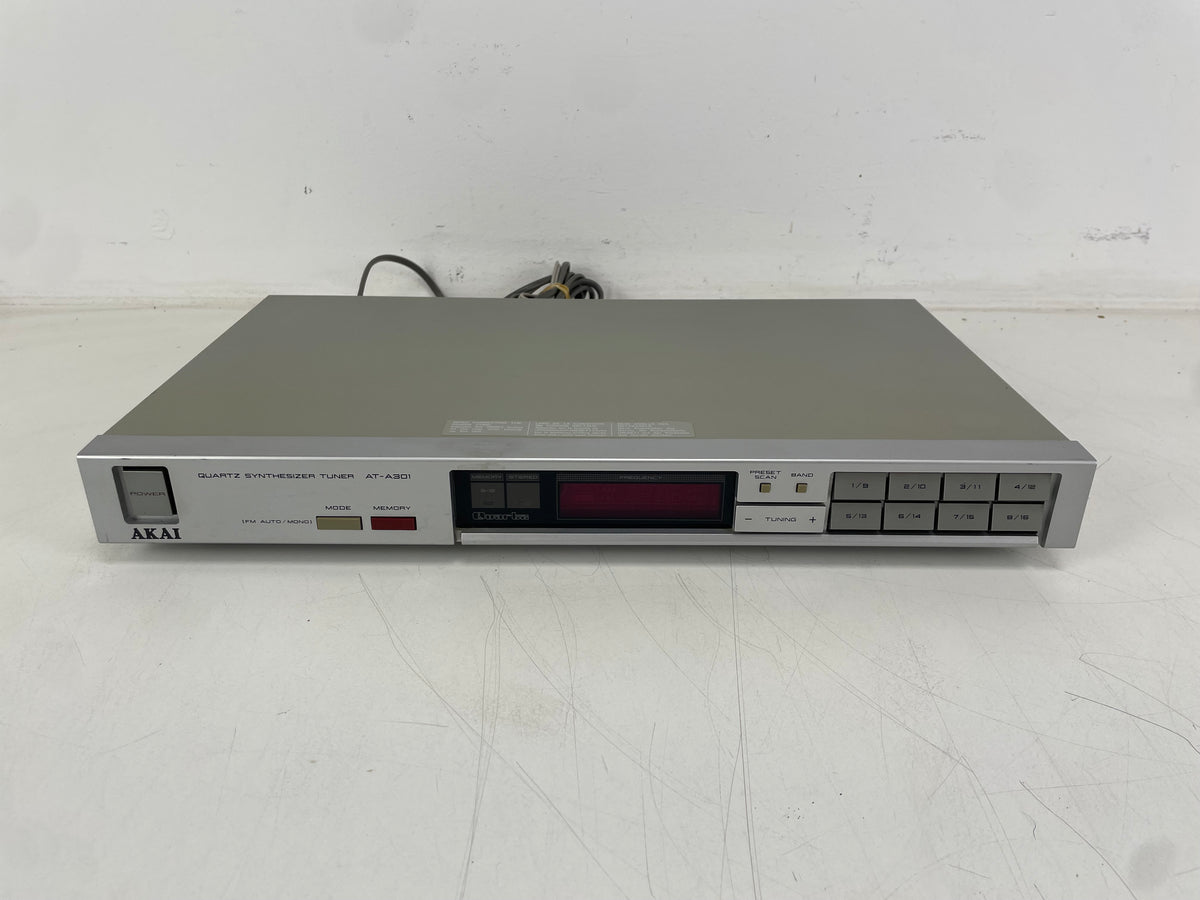 Akai – AT-A301 – Quartz Synthesizer Tuner – AM/FM Stereo Tuner
