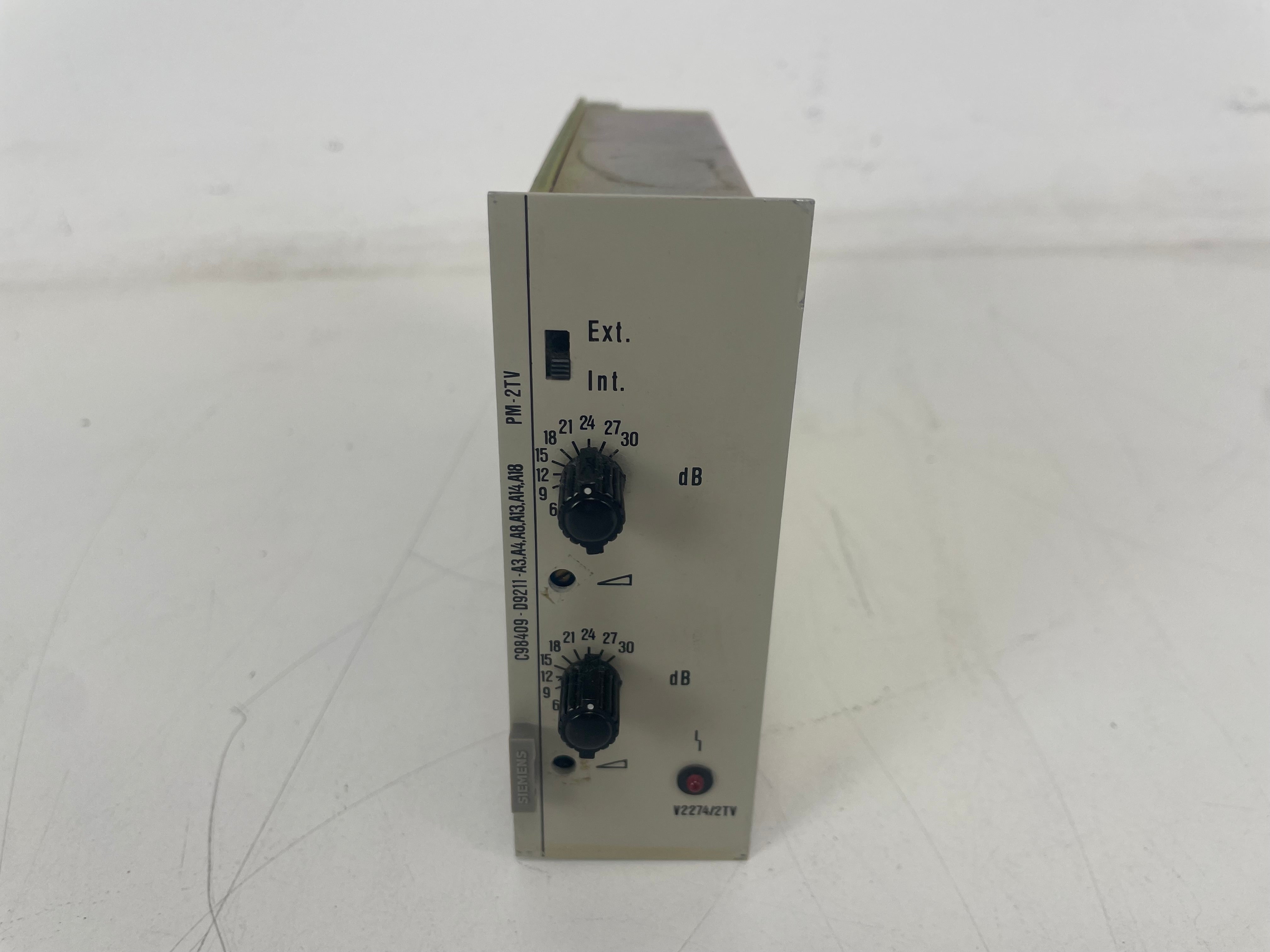 Siemens WSW - PM-2TV - Zweifach-Trennverstaeker - V2274 (No.2)