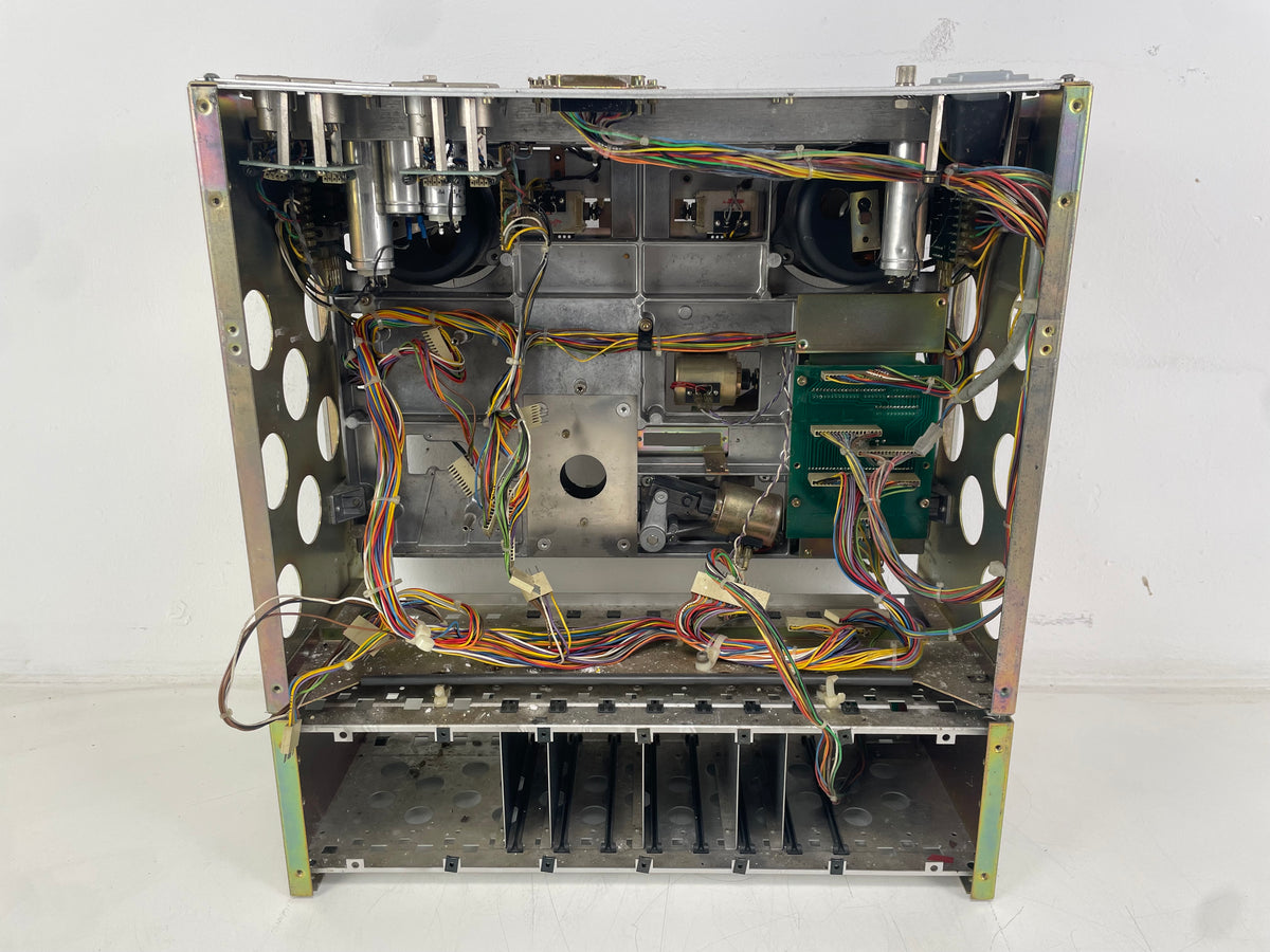 Studer – B67 – Professional Reel-to-Reel Tape Recorder – Incomplete (For Parts / Restoration)