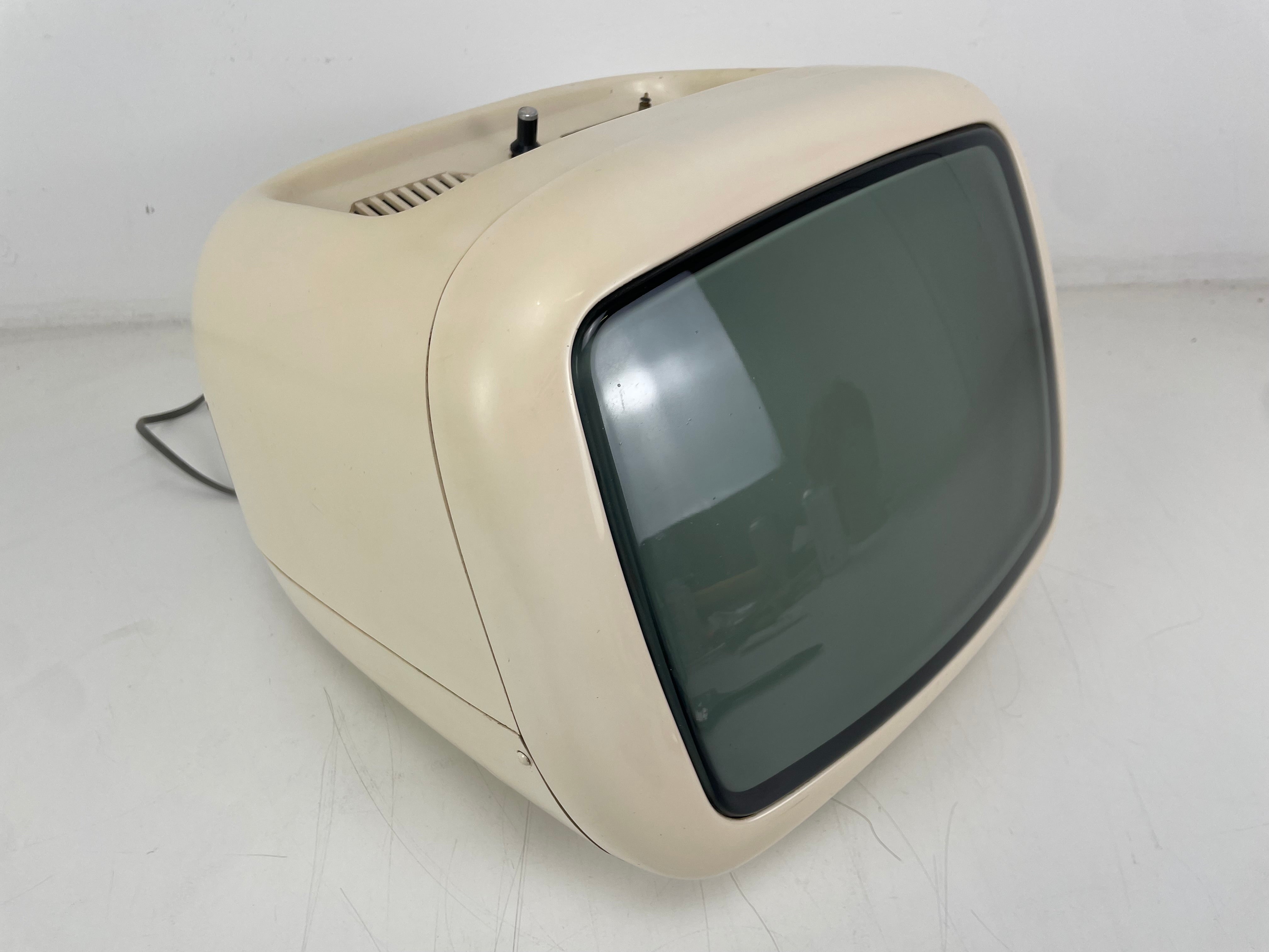 Tesla Orava - NP 4 156 - AB - B/W - CRT Television - Serviced (Repaired)