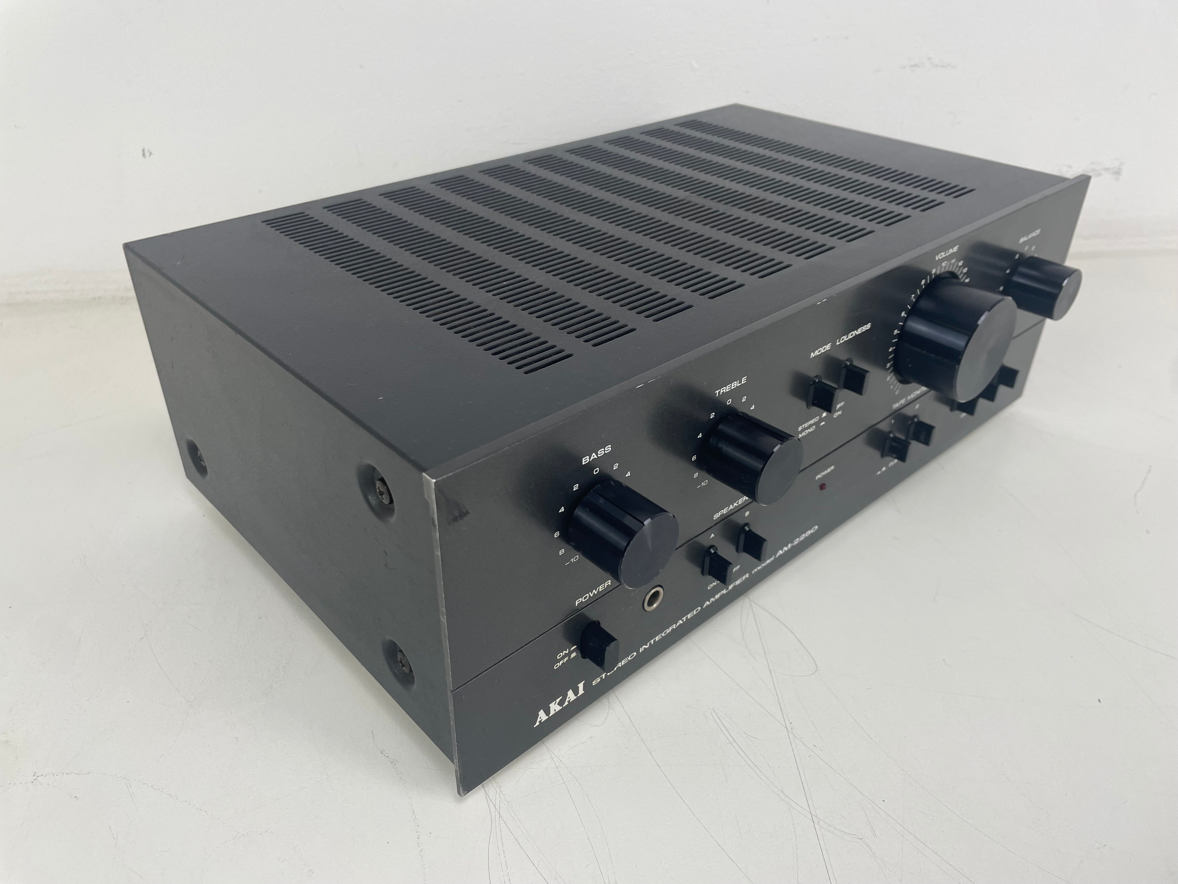 Akai - AM-2250 - Integrated Stereo Amplifier - Serviced (Cleaned/Replacement)