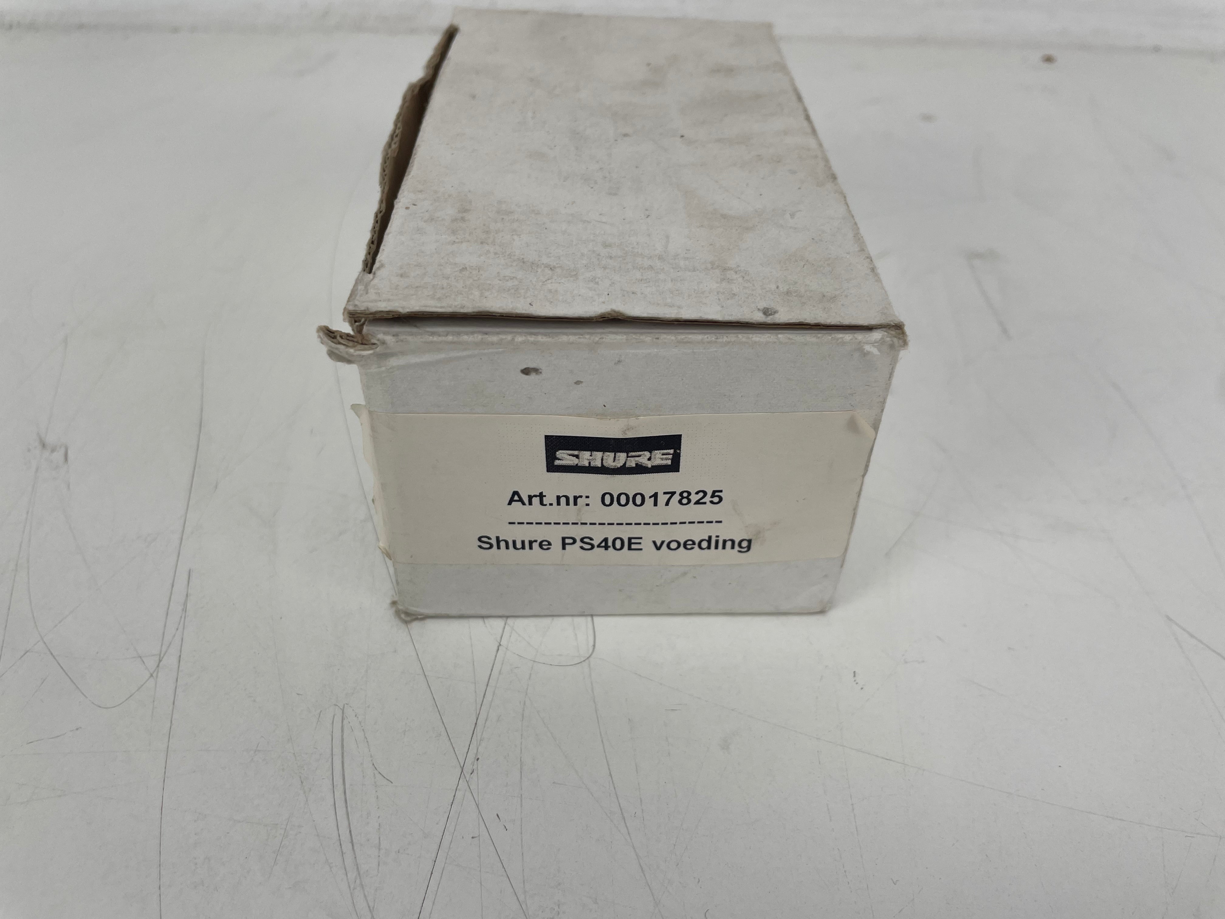 Shure - PS40E - AC Adapter - 230V - 15V - Inc. Original Box