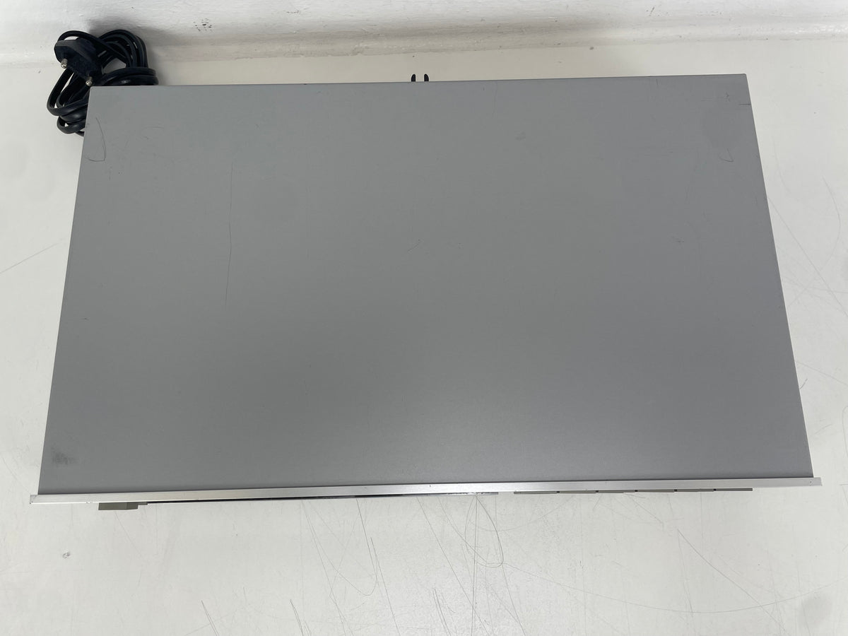 Yamaha – T-15 – AM/FM Stereo Tuner – Digital Display