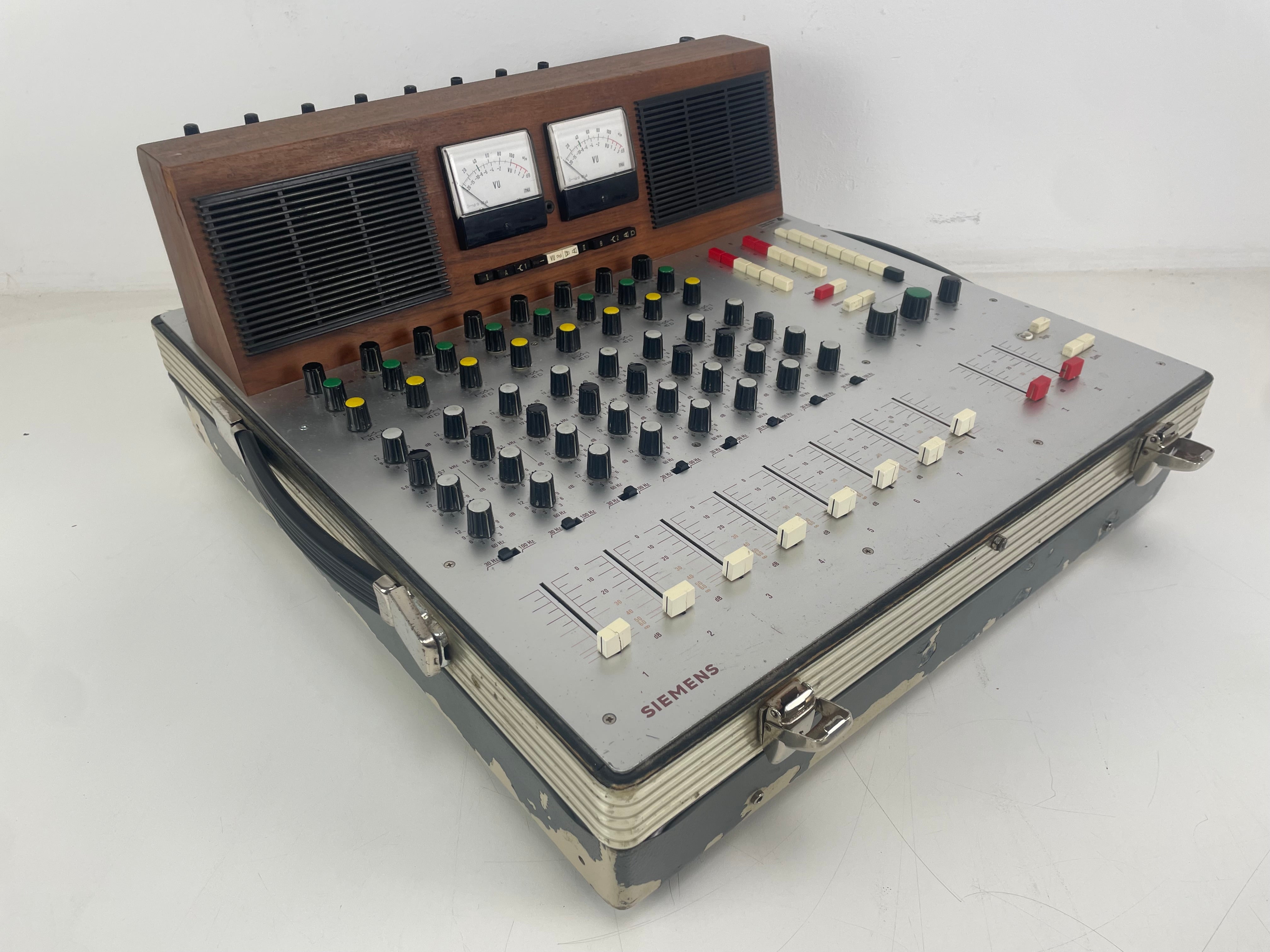 Siemens - WSW ELA 1208 - Analog Studio Mixer - Manual/Cables/PSU Serviced (Recapped)