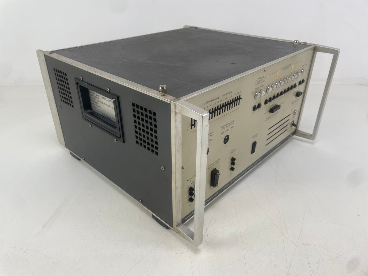 Siemens – W2060 – Automatic Sound Programme Measuring Set / Transmitter – Powers On – Untested