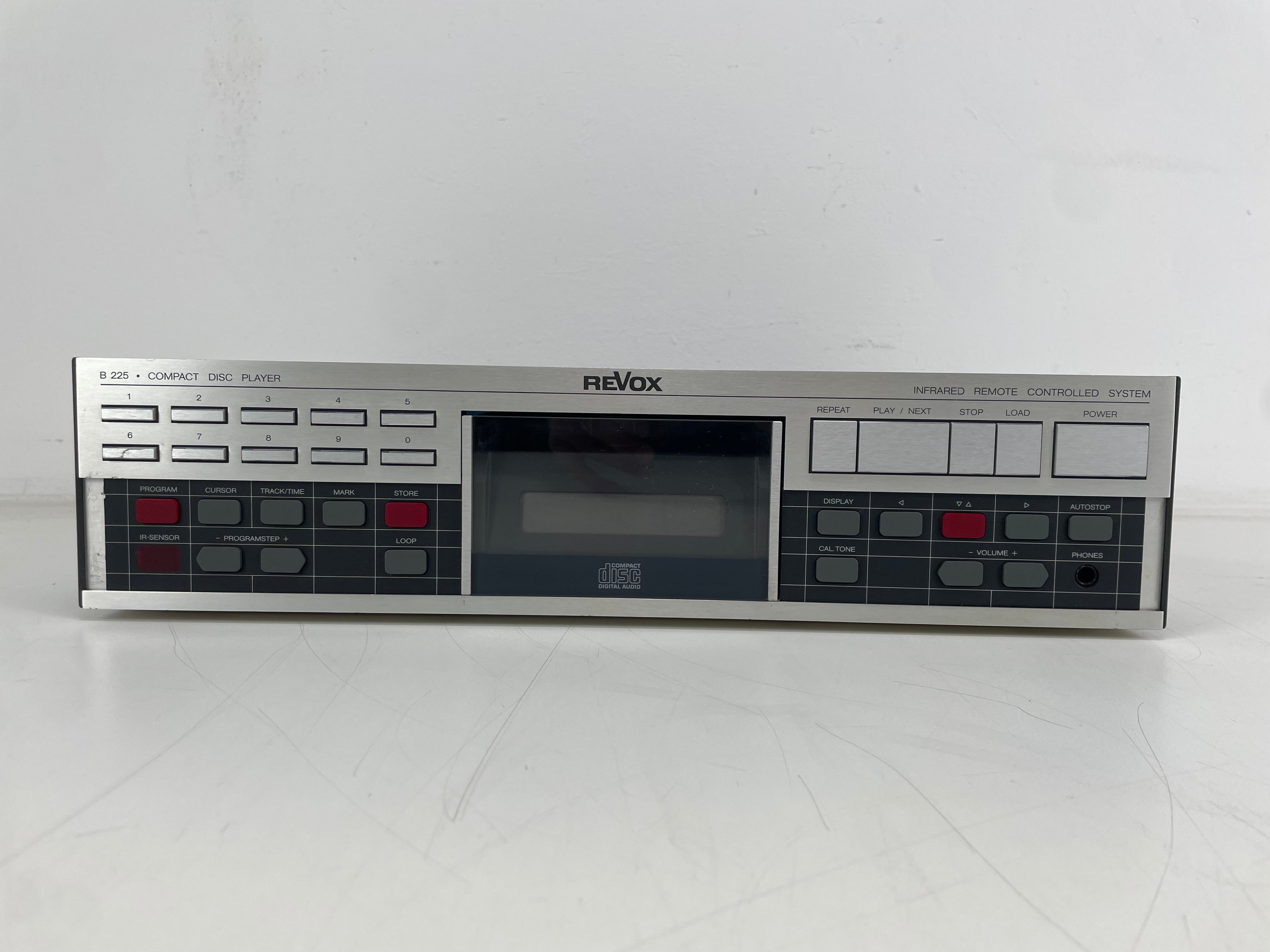 Revox - B225 - CD-Player - Serviced (Repaired)