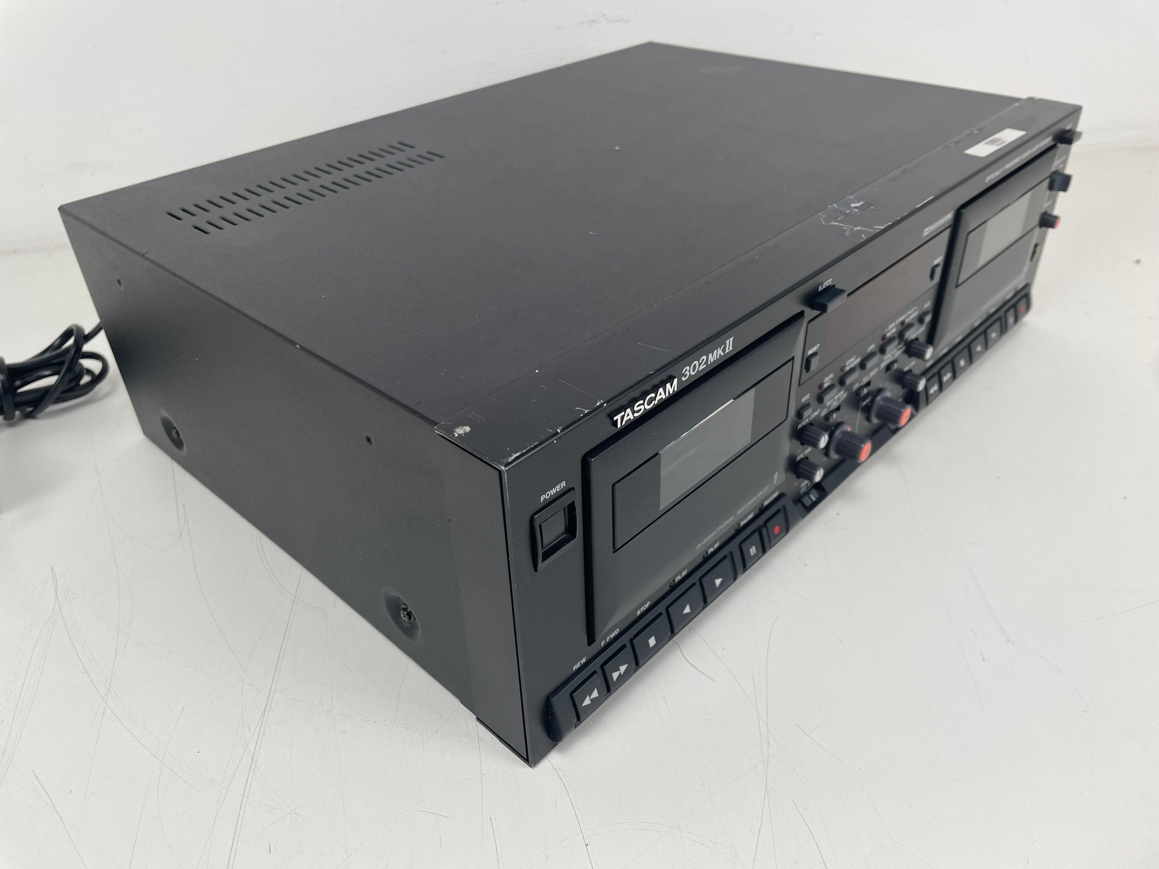 Tascam - 302 MK2 - Double Cassette Deck - 2-Head