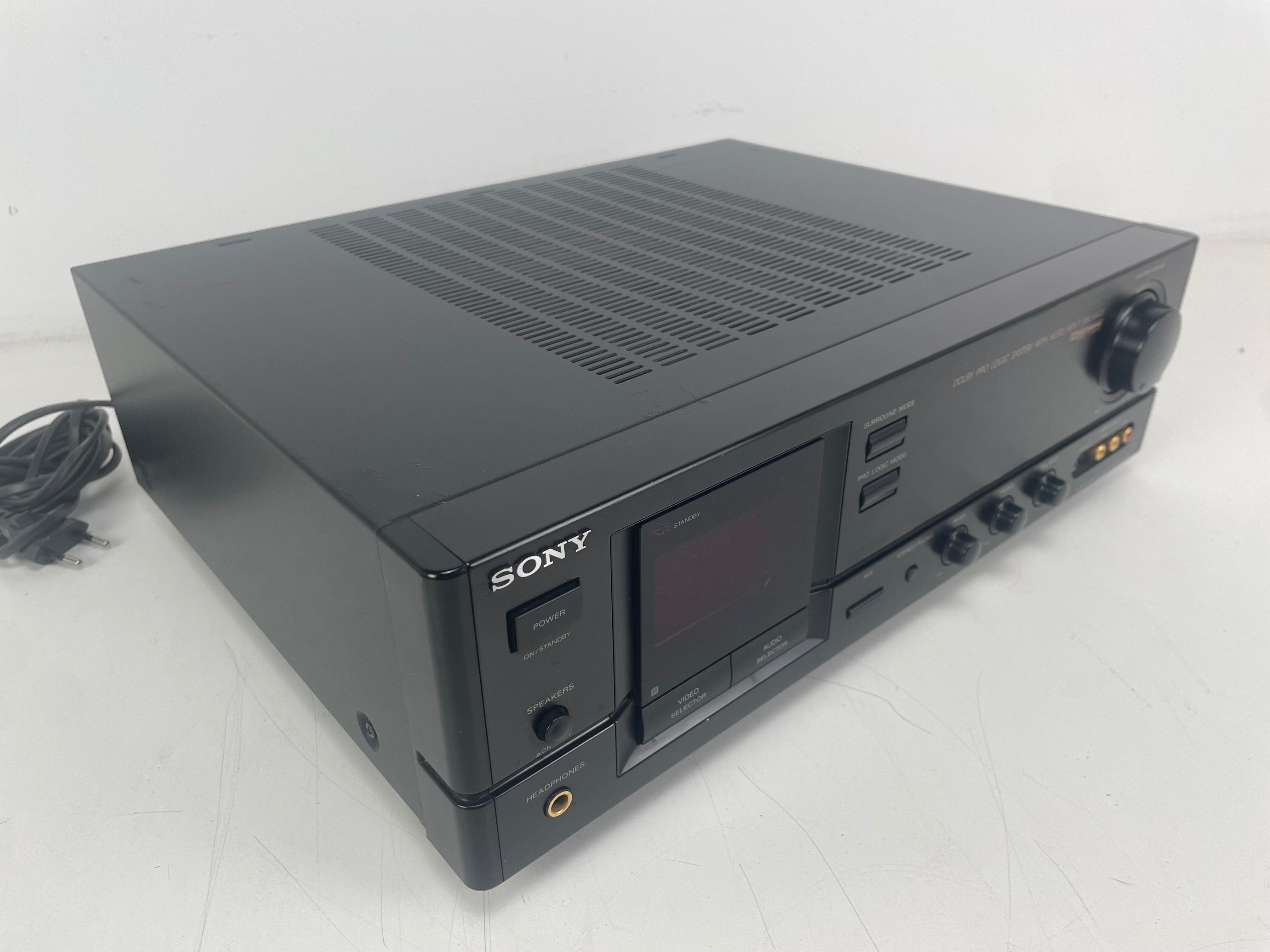 Sony - TA-AV570 - Integrated AV Amplifier - Inc. Remote