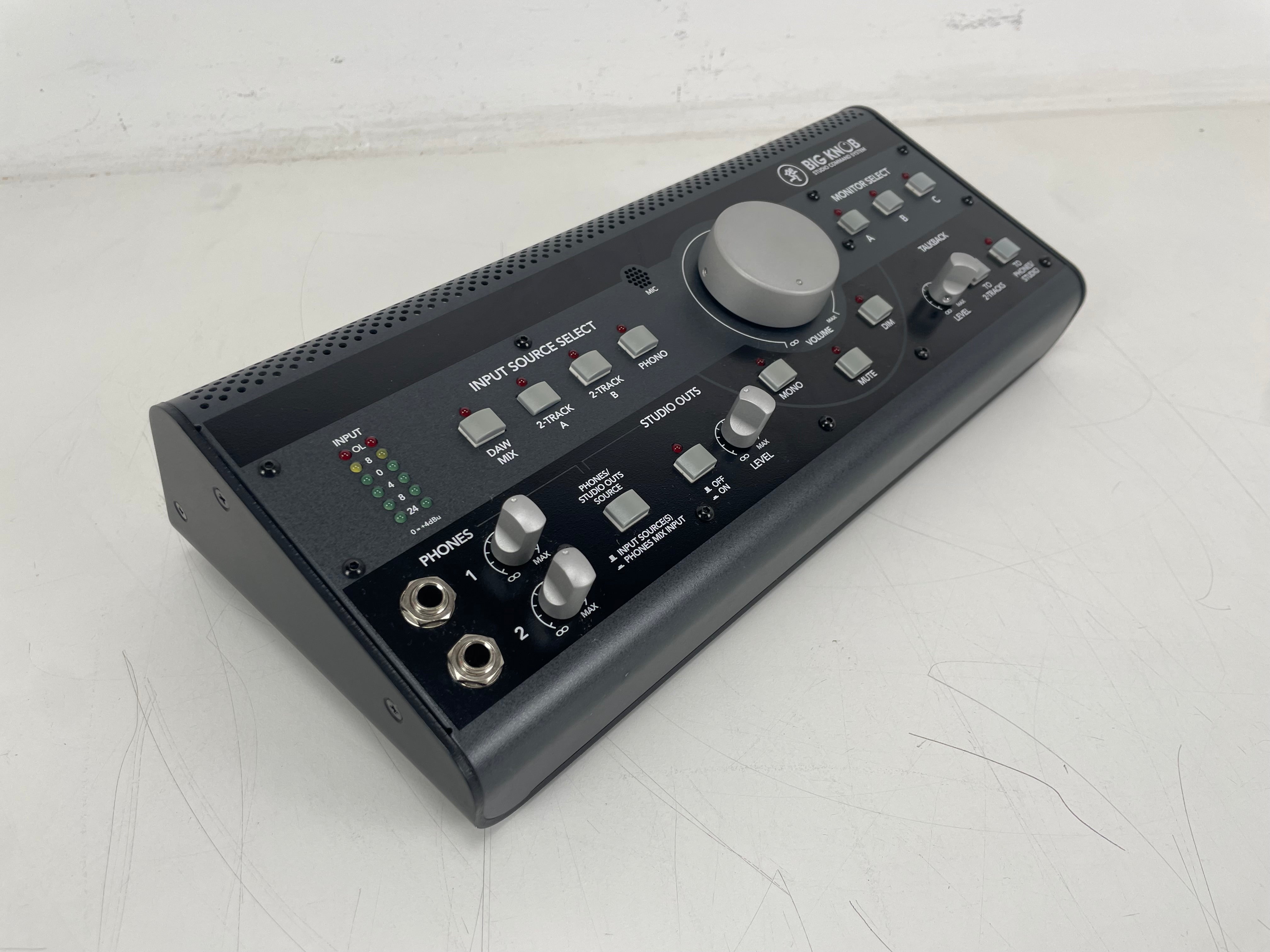 Mackie - Big Knob - Studio Command System - C03 (NR.2)