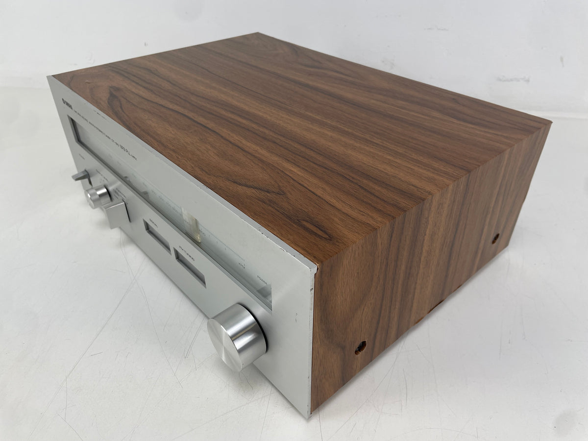 Yamaha – CT-610 – Natural Sound AM/FM Stereo Tuner