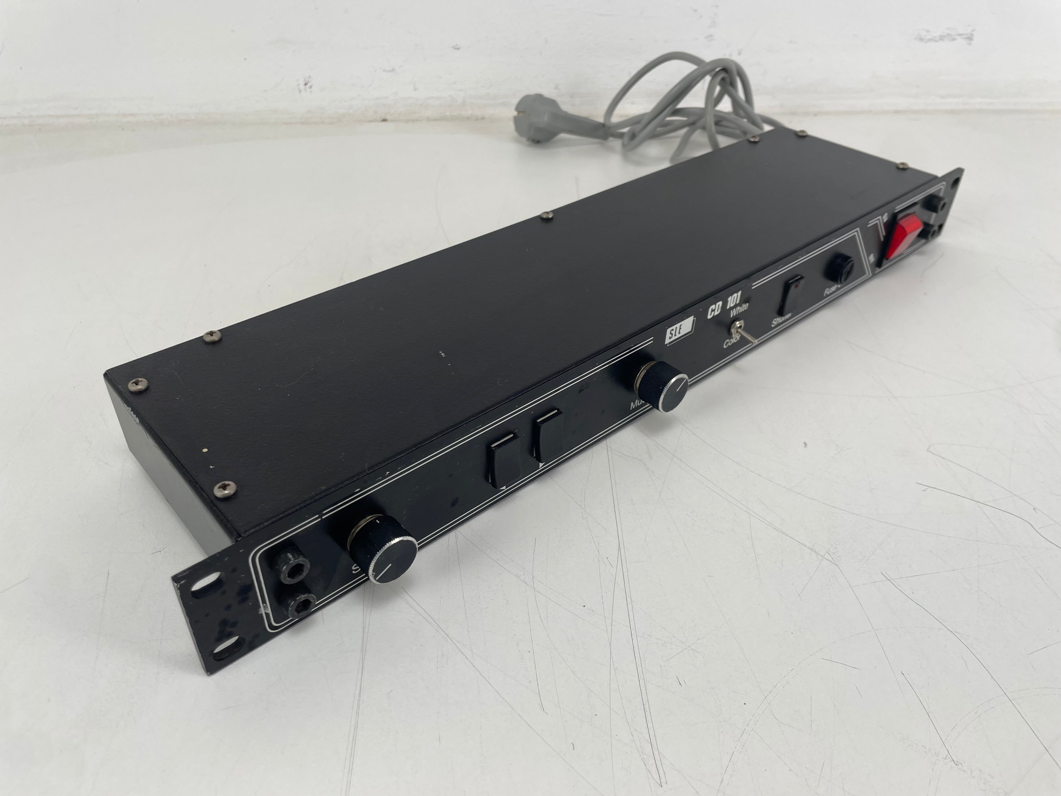 SLE - CD 101  - Vintage 19-Inch Disco Lighting Effect Controller - Rare