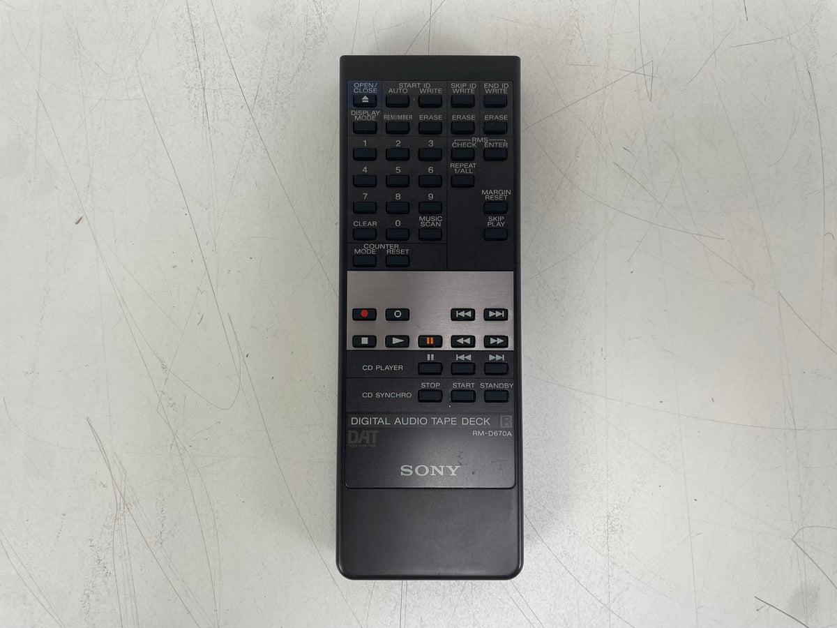 Sony – RM-D670A – DAT Deck Remote Control – Serviced (Oxidation Removed)