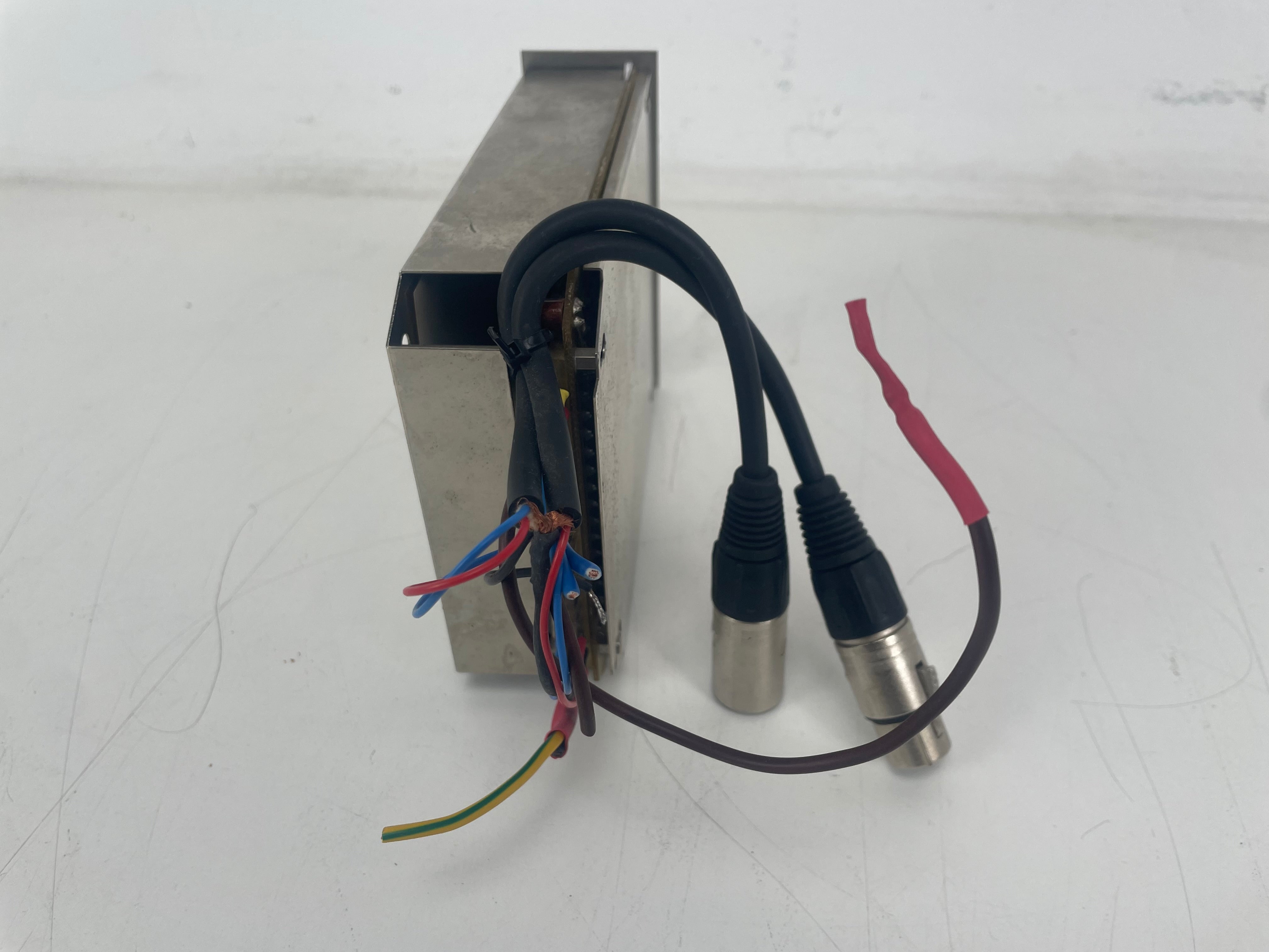 Siemens - WSW - IA 811435c  Studio Trennverstärker - With plugs (No.2)