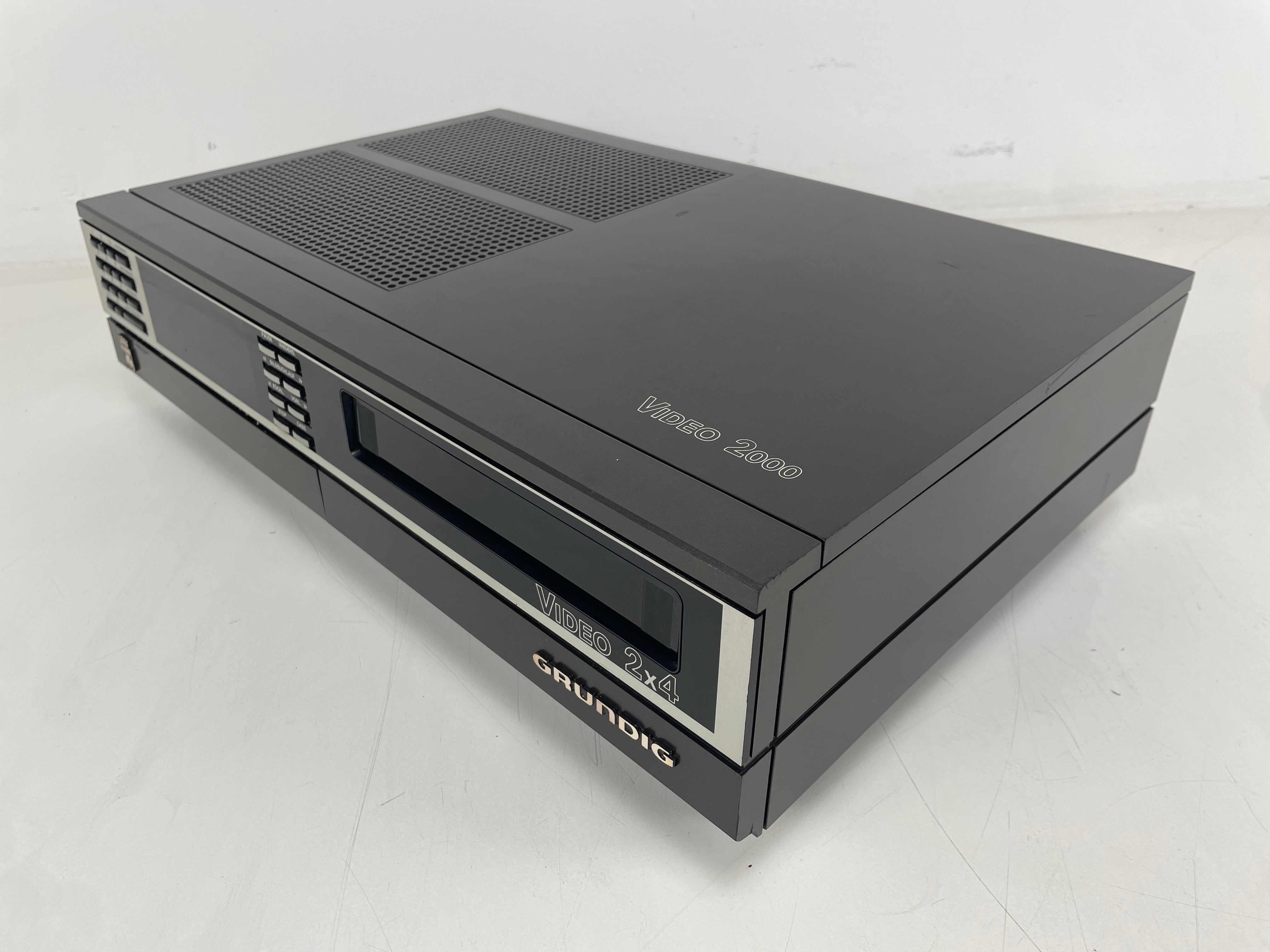 Grundig 2000a Video 2x4 – Video2000 – Video Cassette Recorder – Serviced (Recapped/Repaired)
