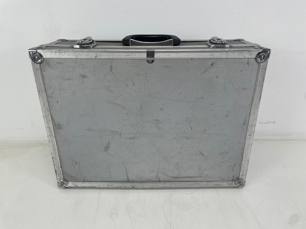 Heavy-Duty Aluminium Equipment / Flight Case