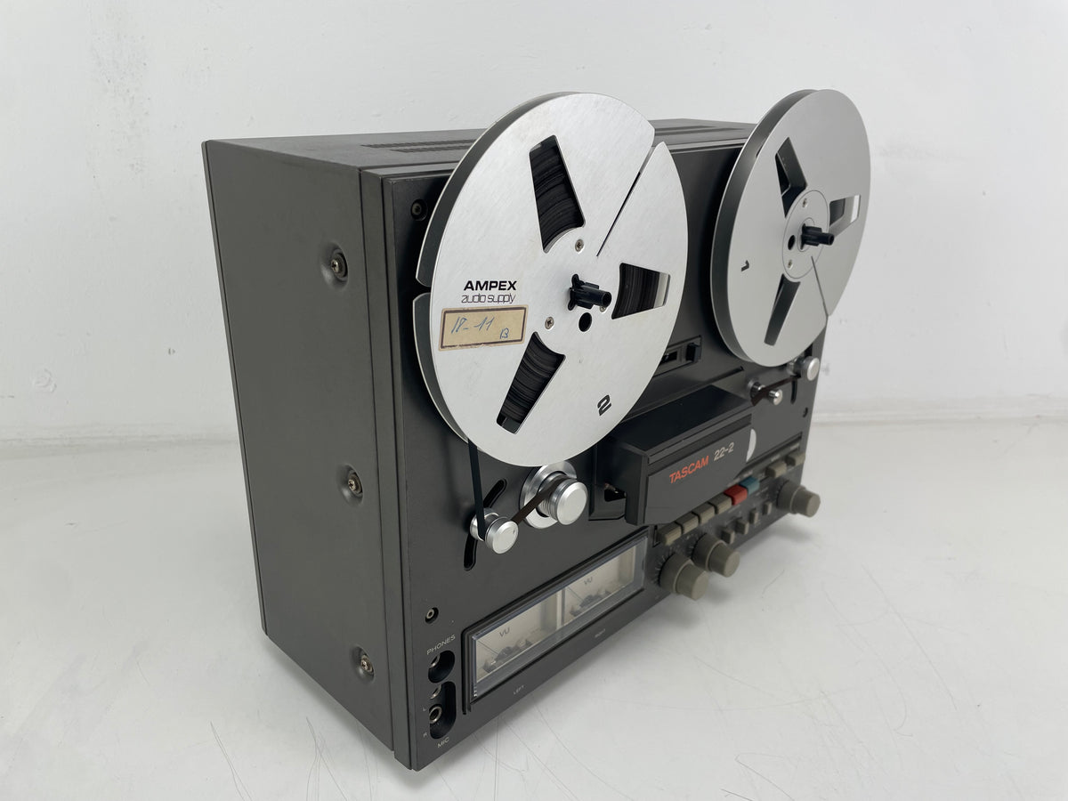 Tascam - 22-2 - 18CM - 3-Head - Reel-to-Reel Recorder