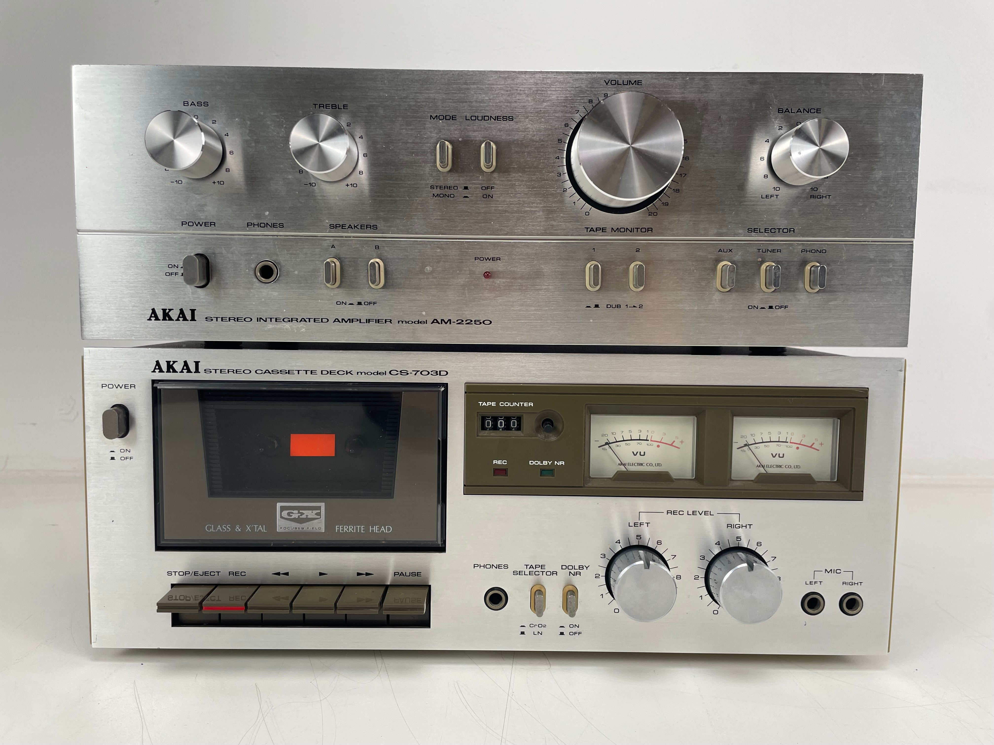 Akai - AM-2250/CS-703D - Amplifier/Cassette-Deck Set - Serviced (Repaired/New Belts)
