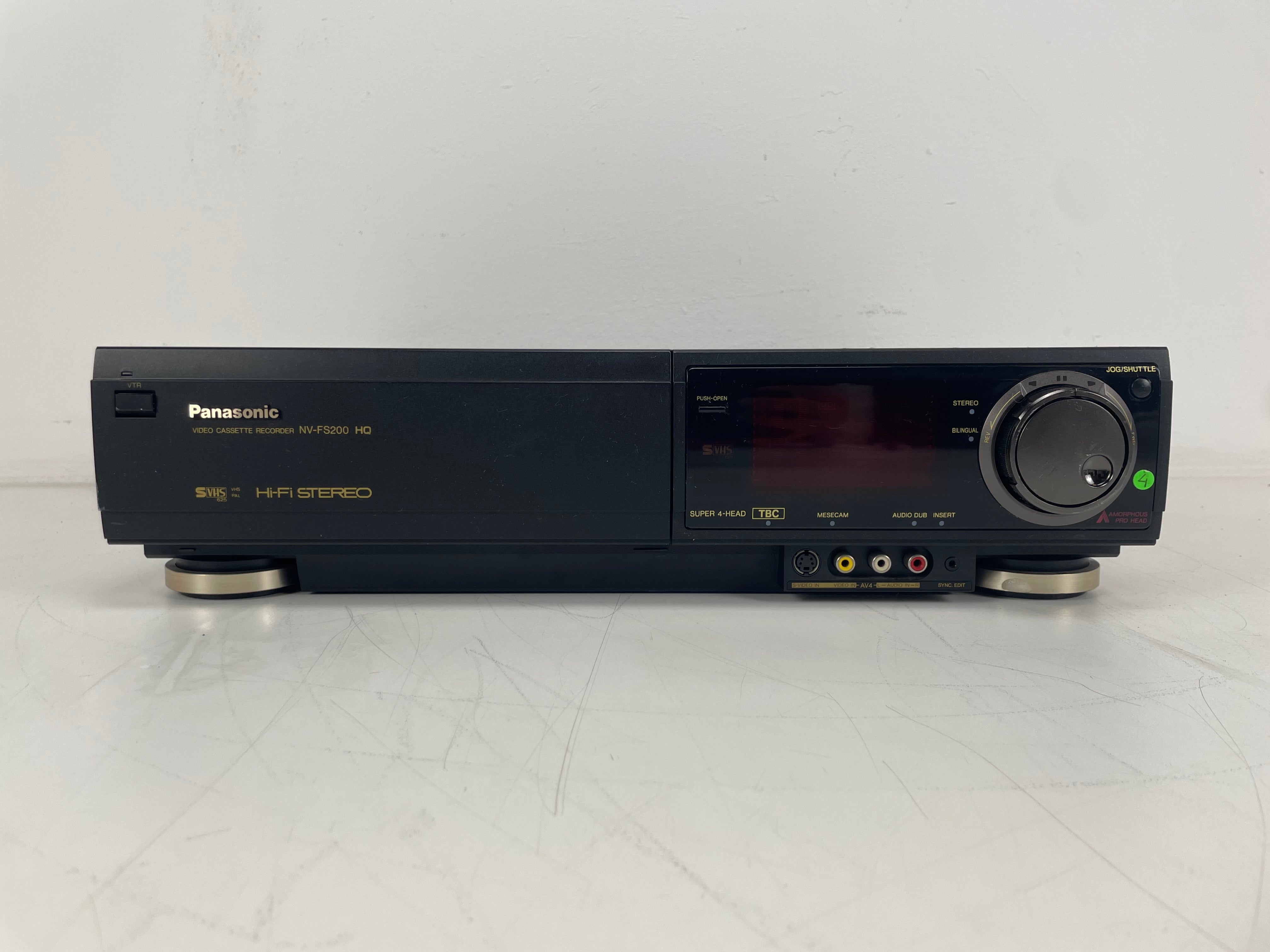 Panasonic - NV-FS200 - HQ - S-VHS - Video Cassette Recorder