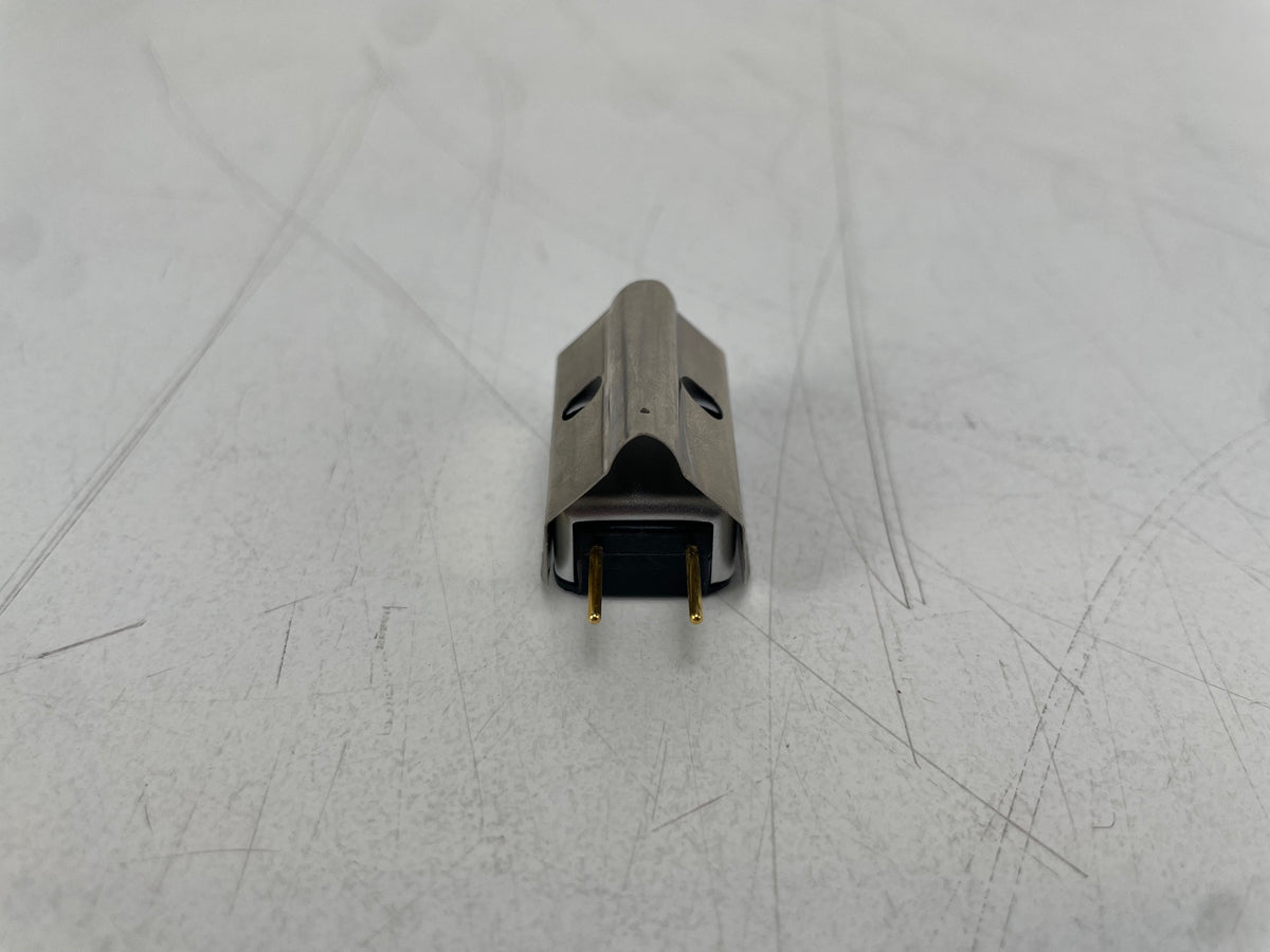 Denon – DL-102 – Mono Moving Coil Phono Cartridge