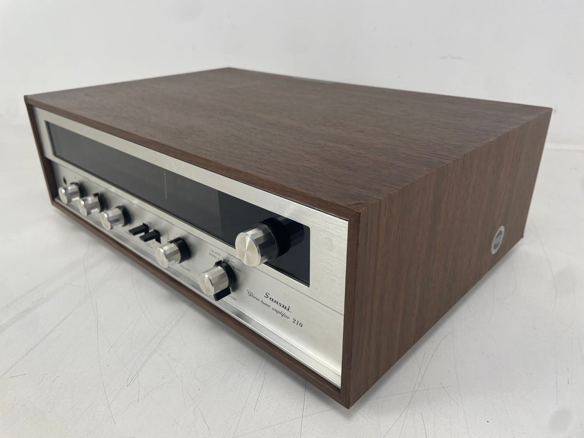 Sansui – 210 – Vintage Stereo Tuner Amplifier – Serviced (New Lamps/Cleaned)