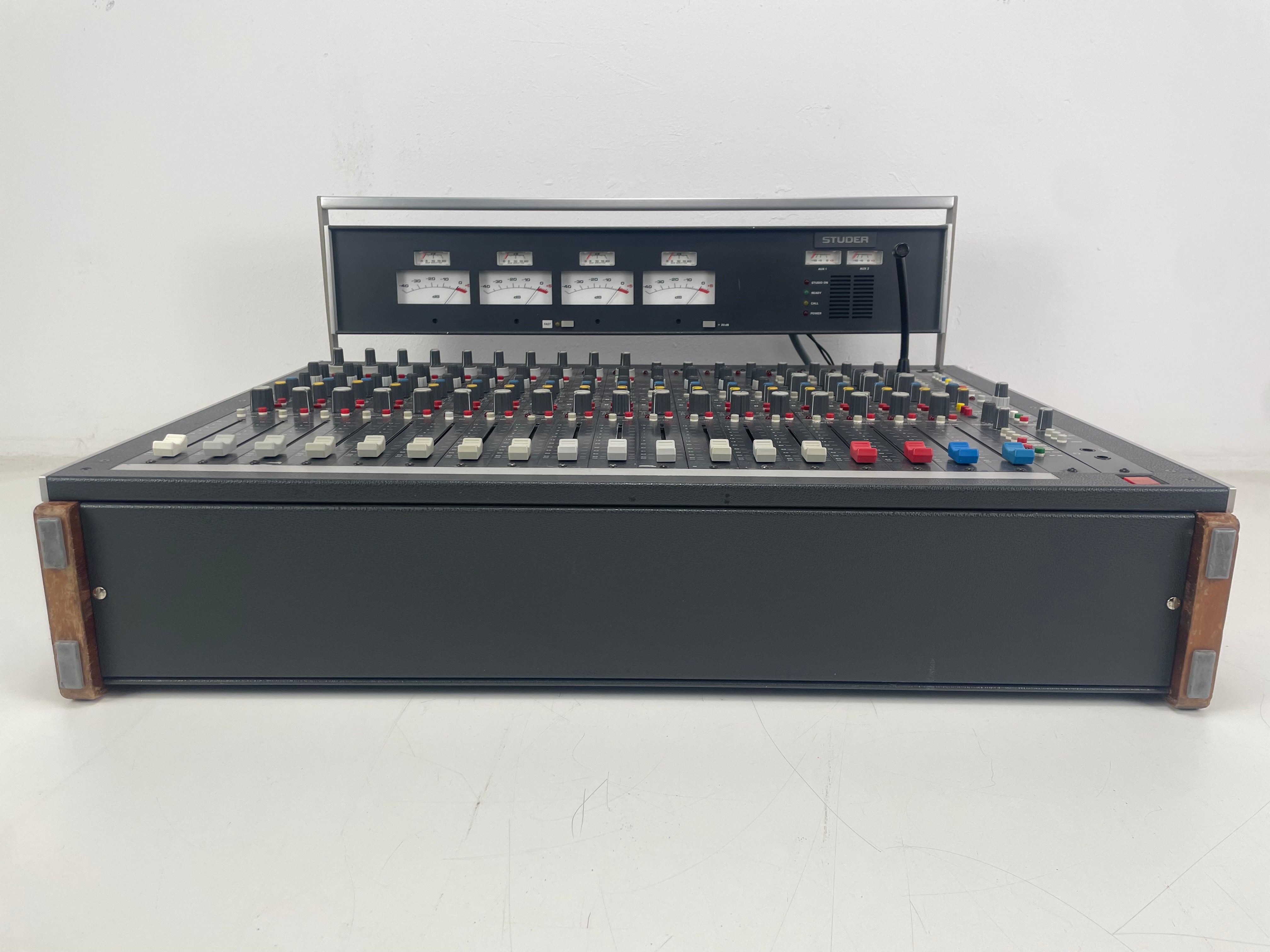 Studer - 962 - Studio Mixer - Inc. Breakout box - D-SUB25  Cable - Rare