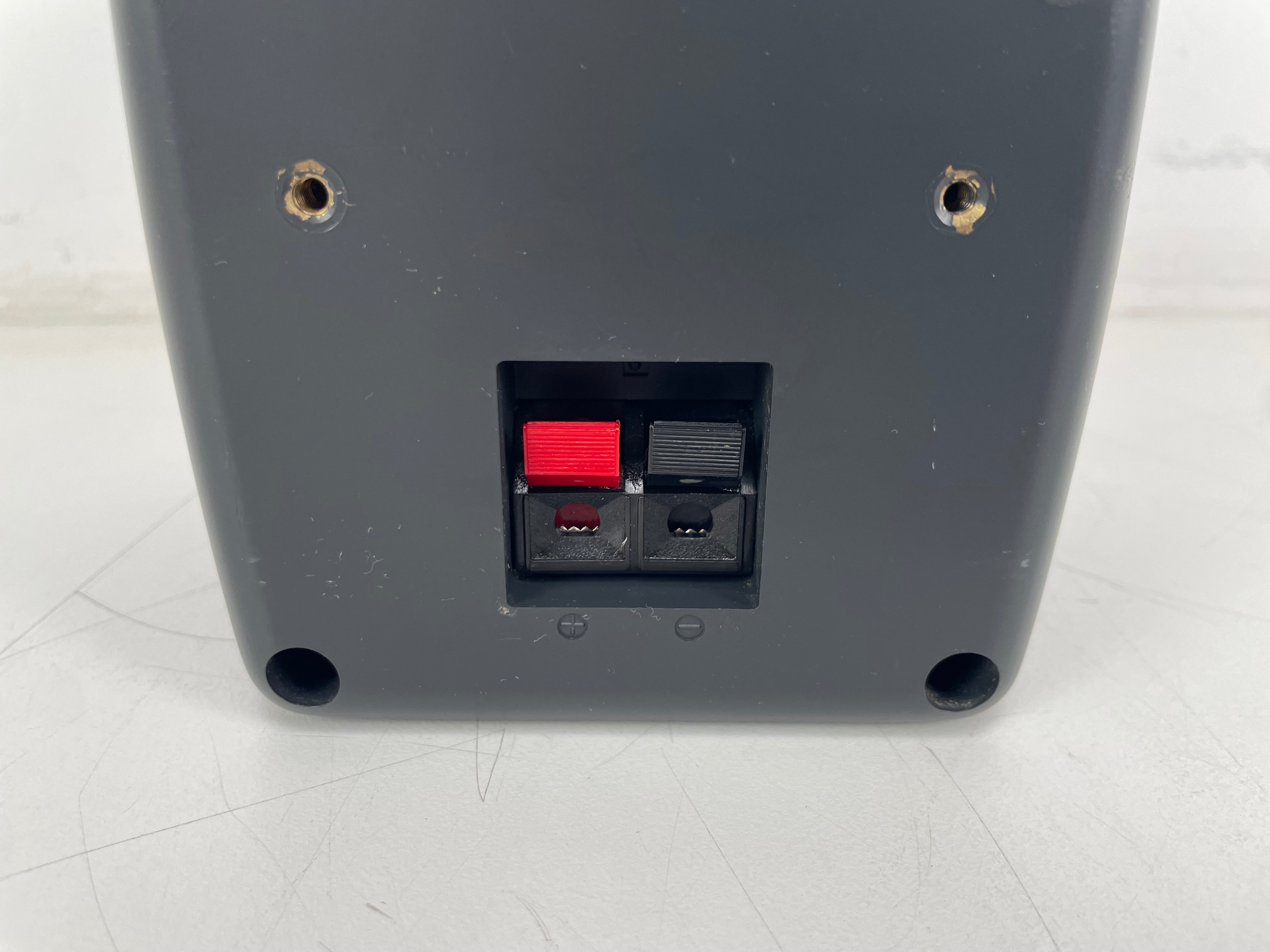 Yoko - YSW-2000 - Passive 2-way Satellite Speaker