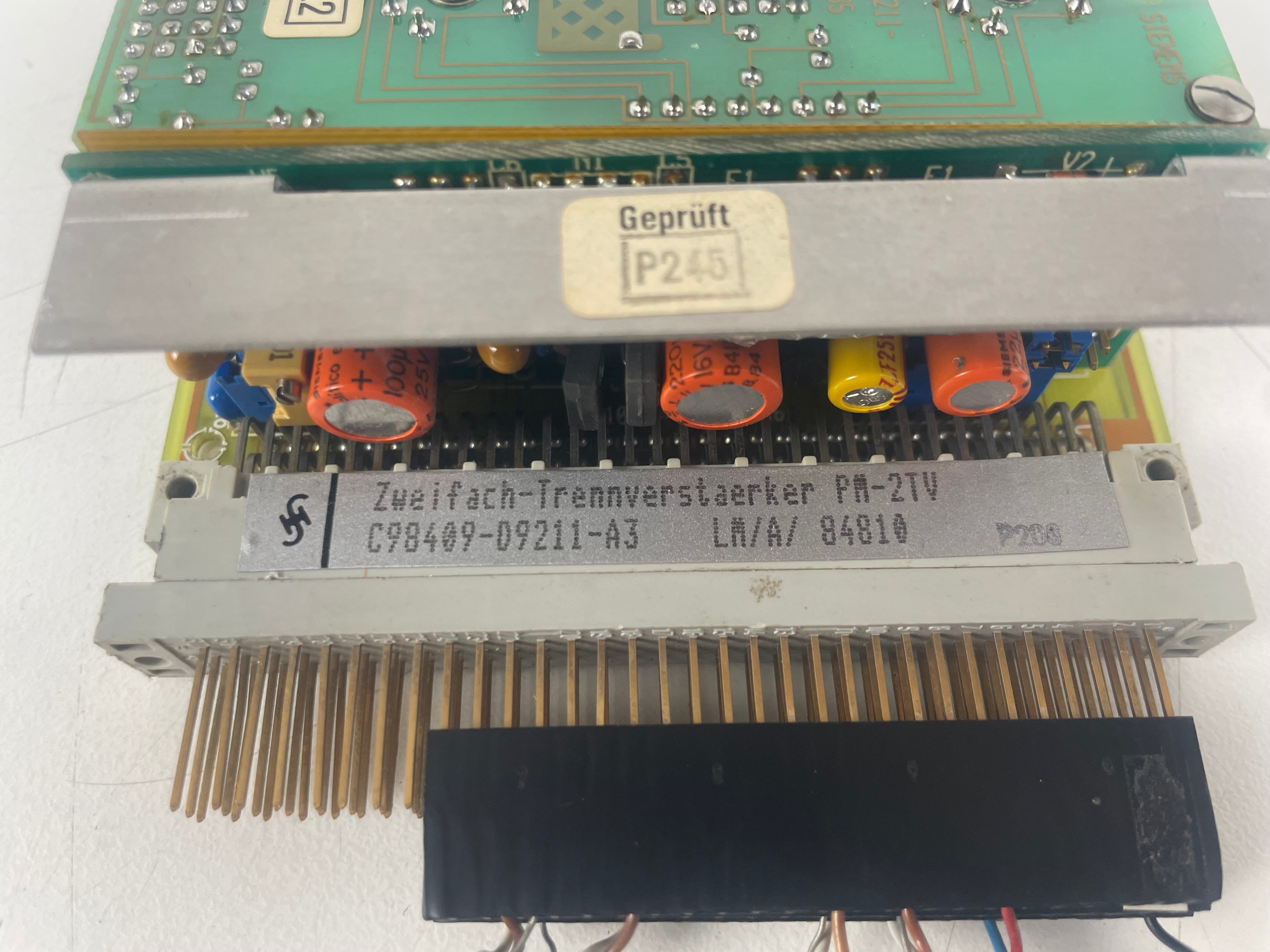 Siemens - V2274-/2TV PM-- Zweifach-Trennverstaeker - With connectors (No.1)