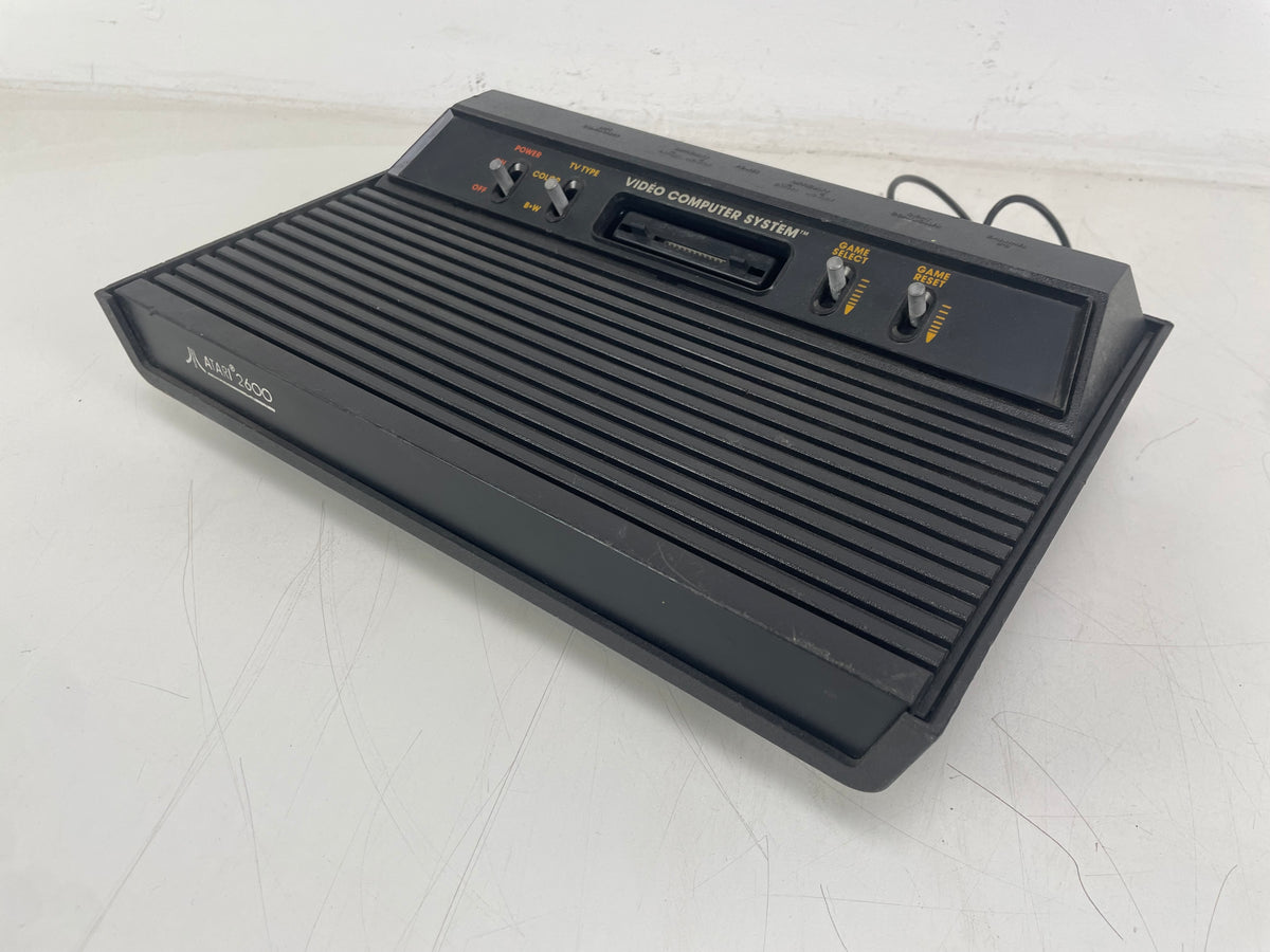 Atari 2600 – Video Computer System – 4-Switch Black Console – As-Is / Untested