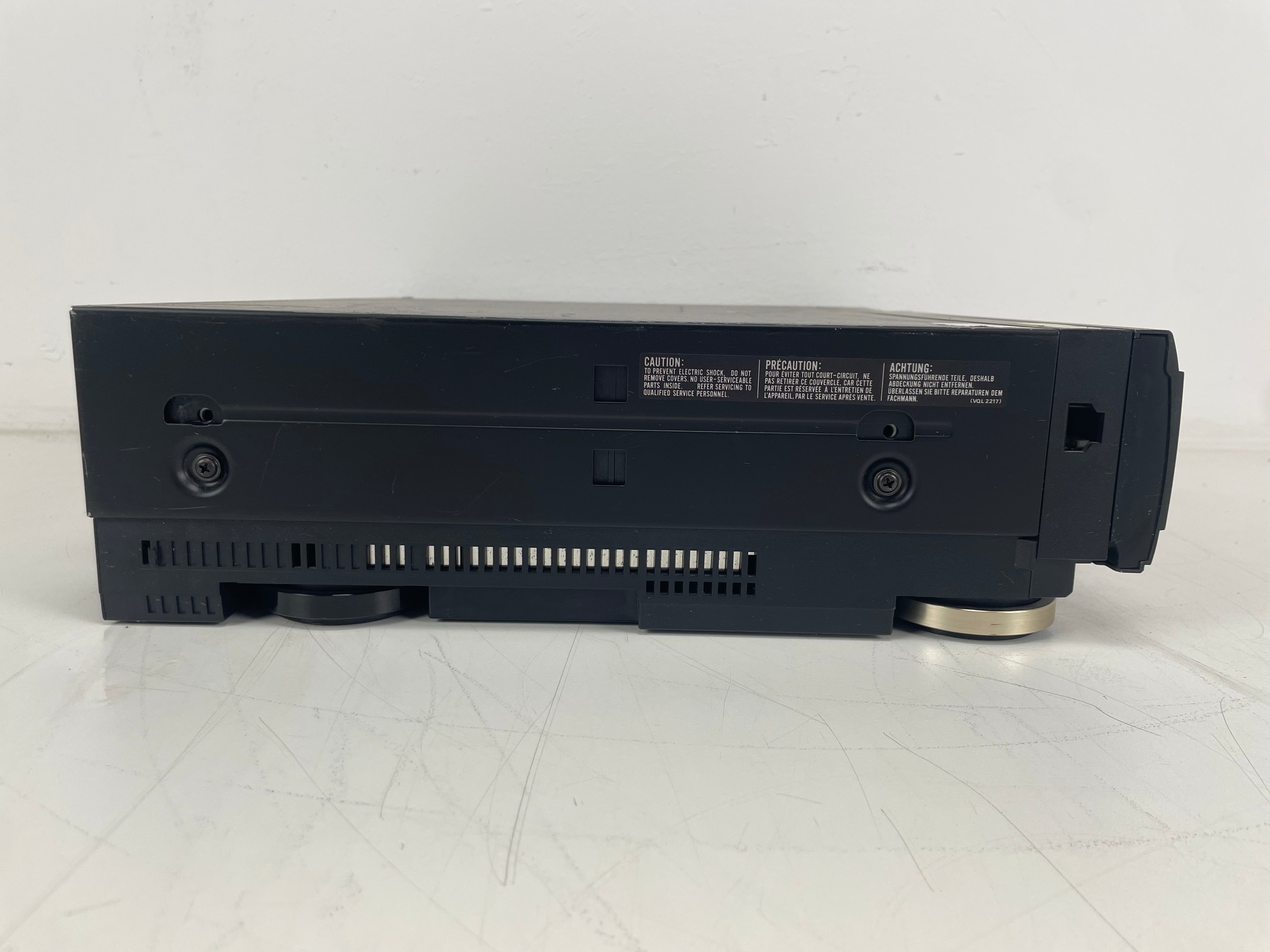 Panasonic - NV-FS200 - HQ - S-VHS - Video Cassette Recorder