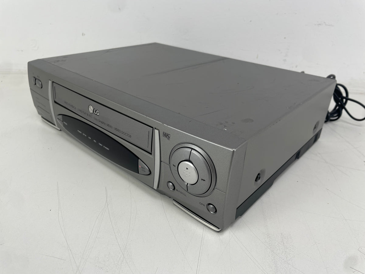 LG LV220D – VHS Video Cassette Recorder – Crystal Picture / NTSC Playback