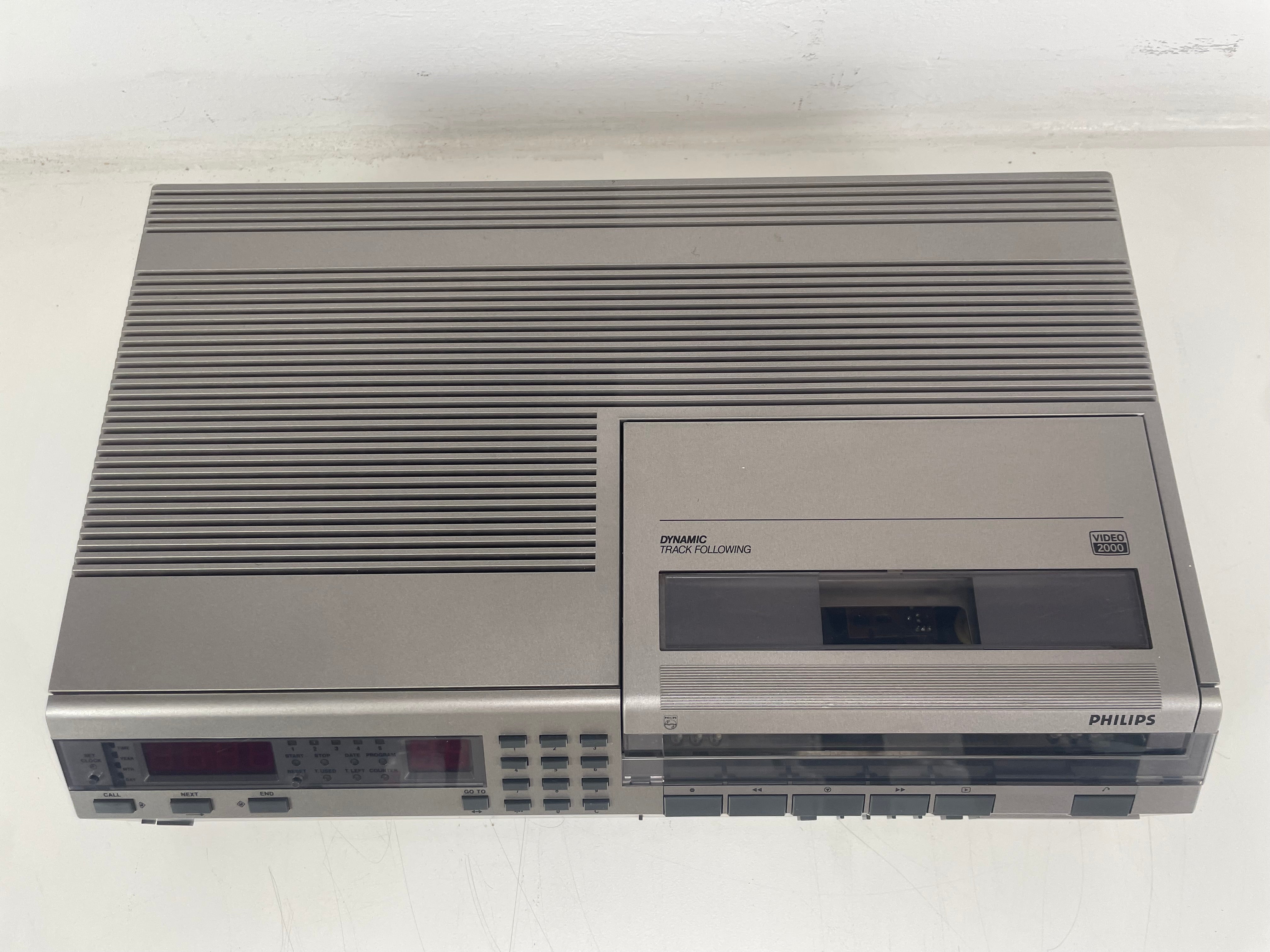 Philips - VR2334/00F - Video2000 - Video Recorder - Serviced (Repaired)