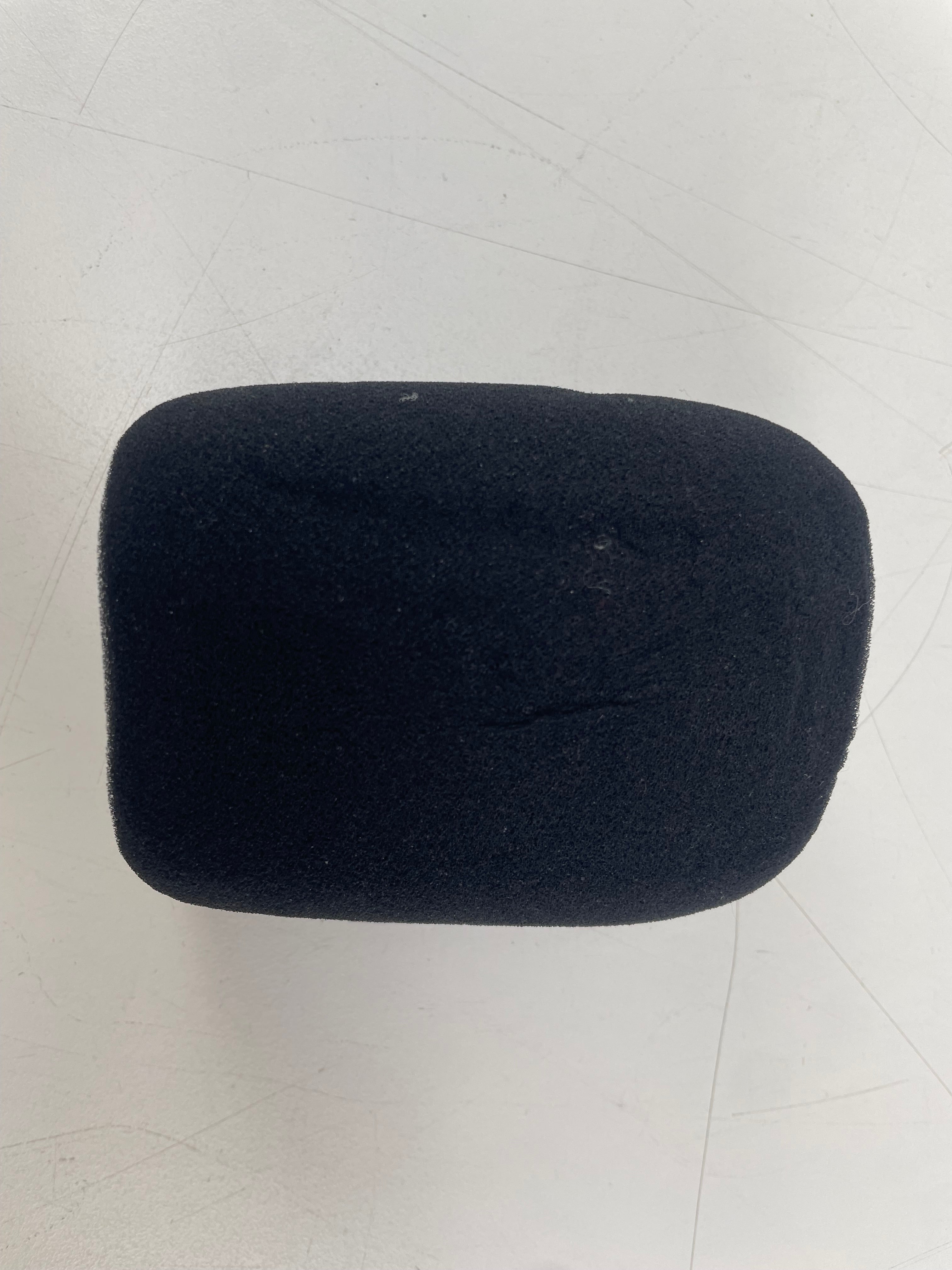 ADK Microphones - Hamburg Edition - Inc. Pop-Filter/Shock-Mount/Case (Not Original)