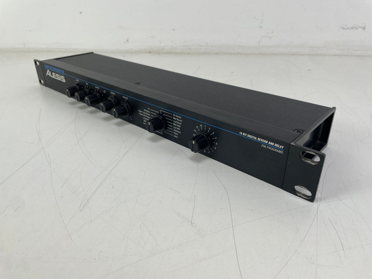 Alesis MicroVerb III – Digital Reverb & Delay Processor – Serviced (Pots Cleaned)