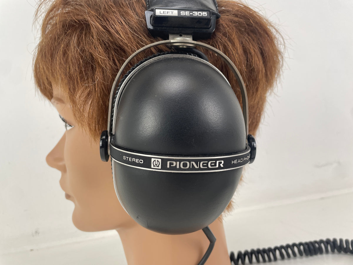 Pioneer – SE-305 – Vintage Stereo Headphones