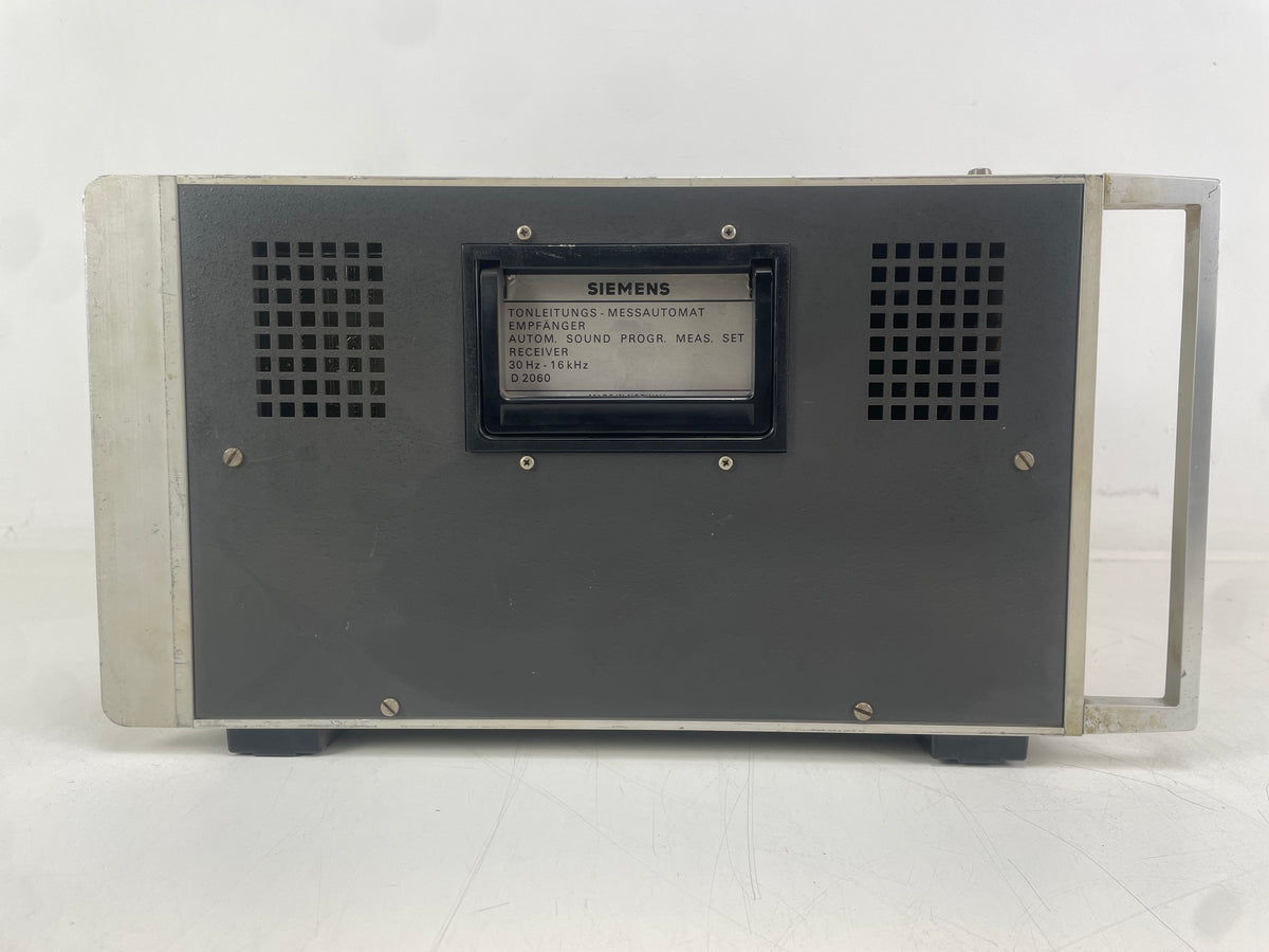 Siemens – W2060 – Automatic Sound Programme Measuring Set / Transmitter – Powers On – Untested