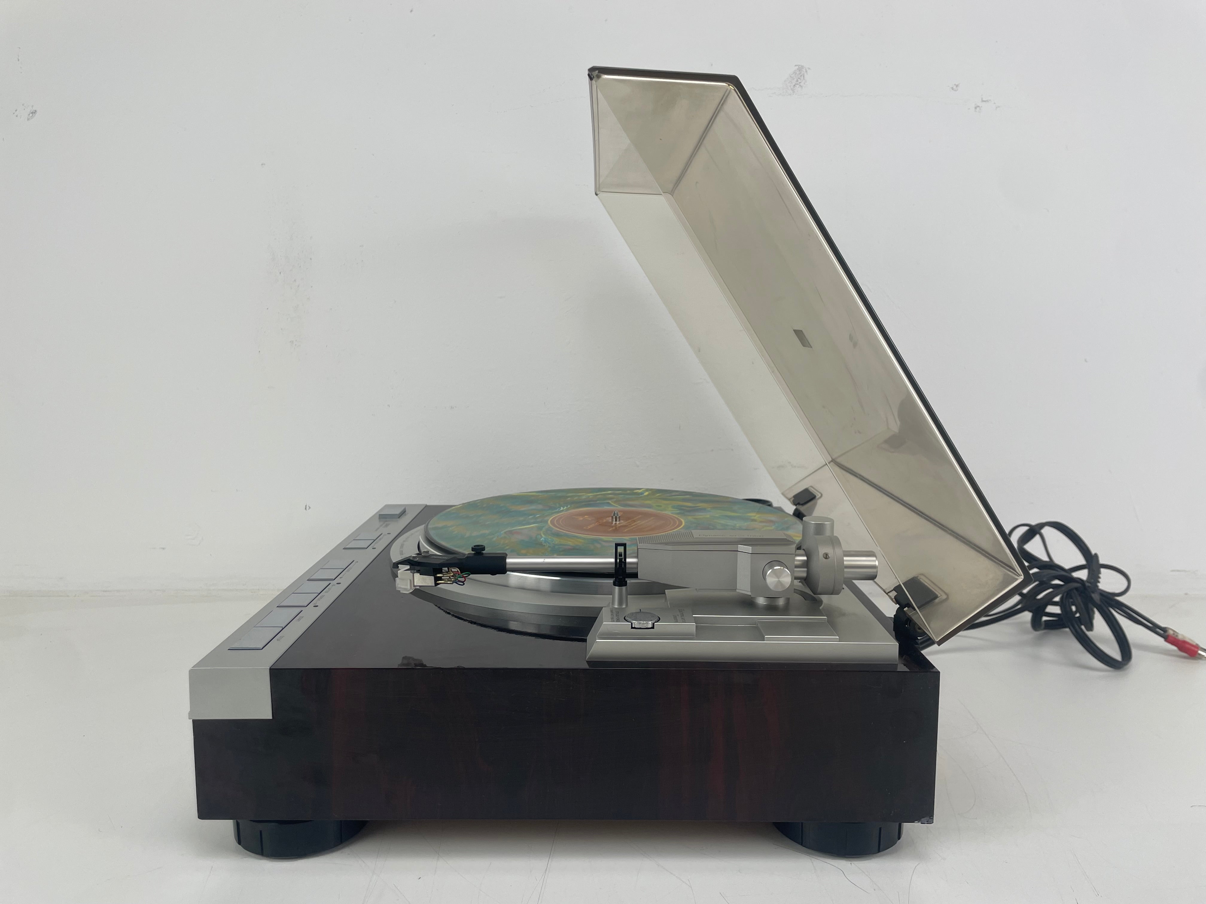 Denon - DP47F - Direct Drive - ATN3600L - Fully Automatic Turntable - 110V