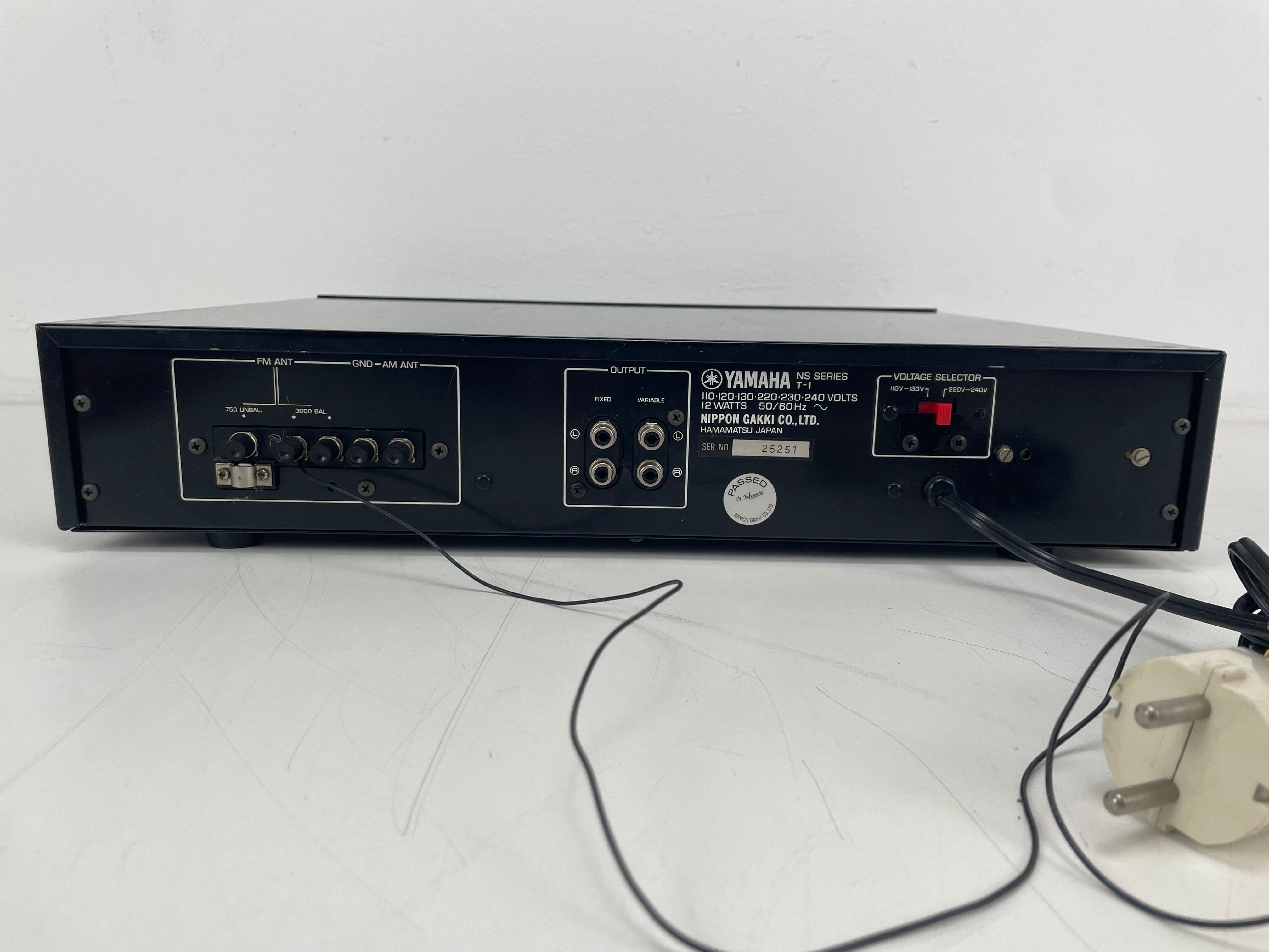 Yamaha - T-1 - Tuner