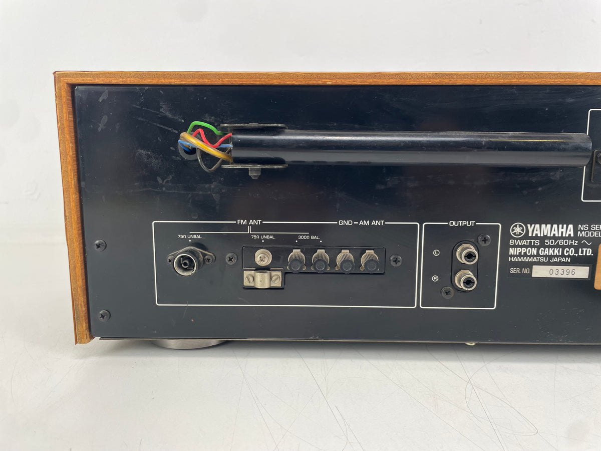 Yamaha – CT-610 – Natural Sound AM/FM Stereo Tuner