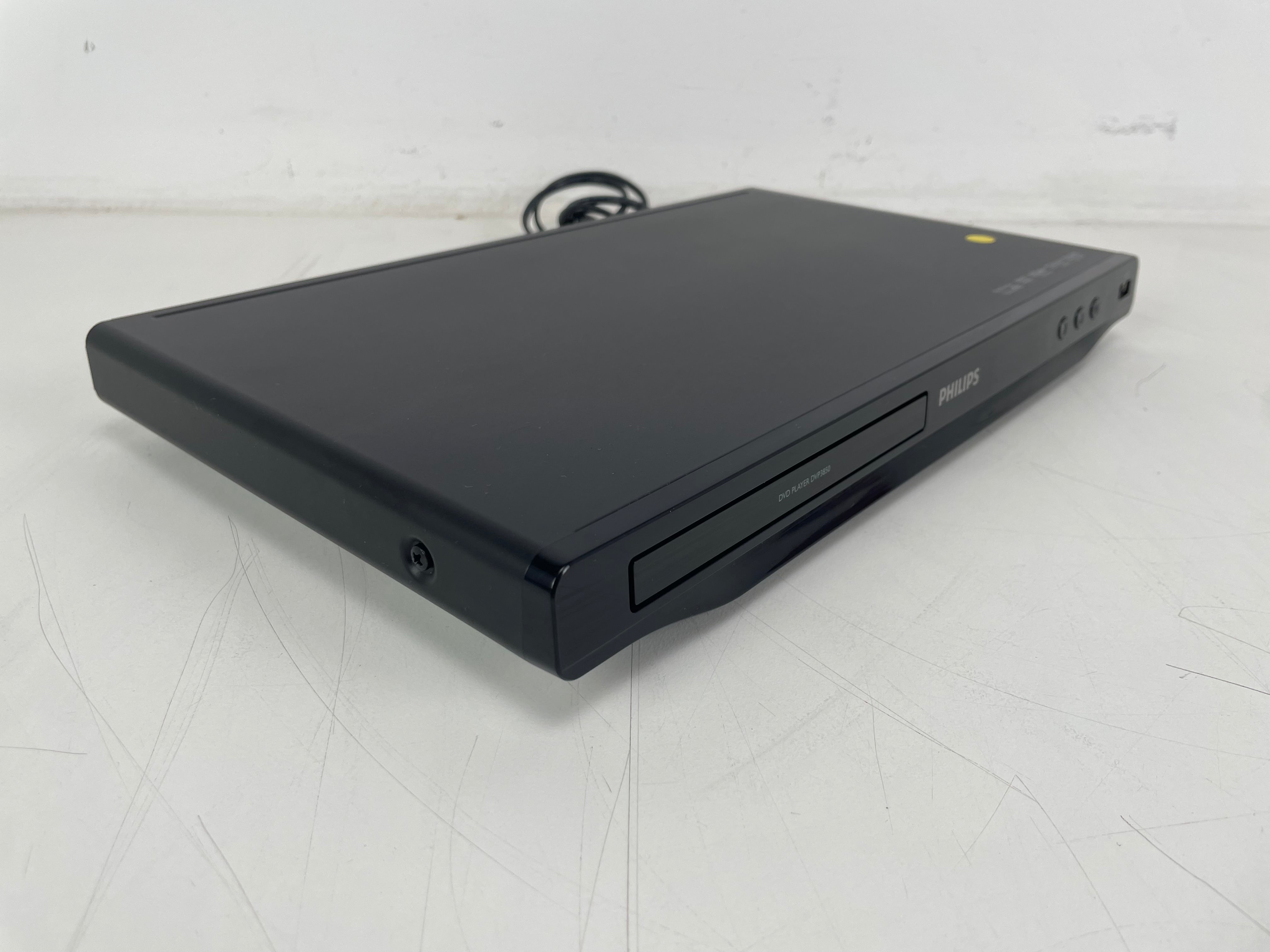 Philips - DVP3850/12 - DVD-Player - Inc. Remote/Original Box