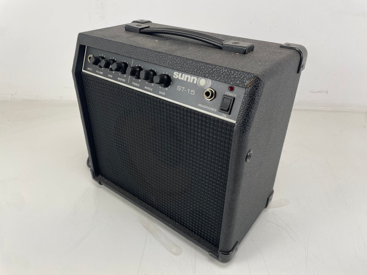 Sunn (Fender) - ST-15 - Guitar-Amplifier