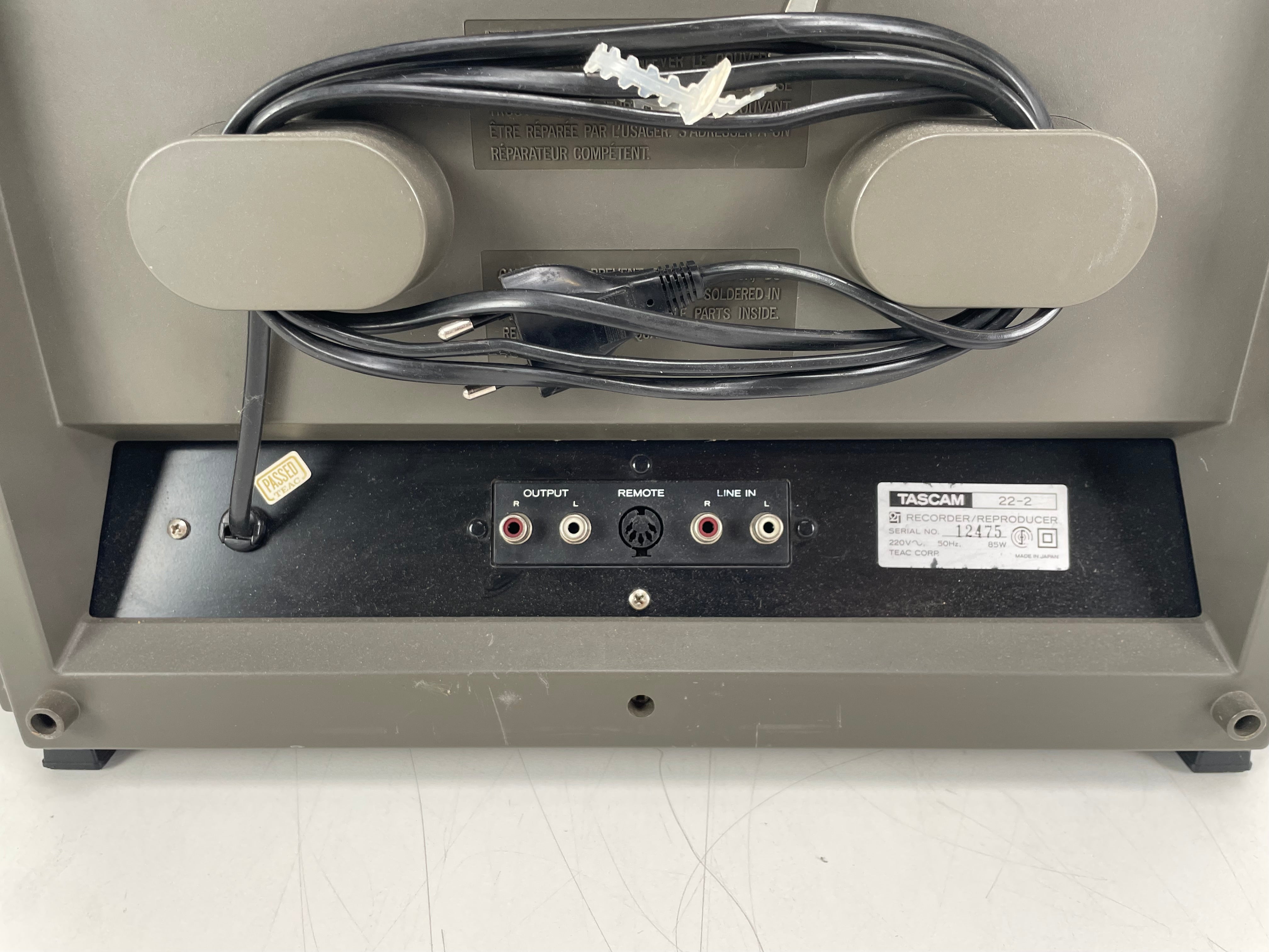 Tascam - 22-2 - 18CM - 3-Head - Reel-to-Reel Recorder