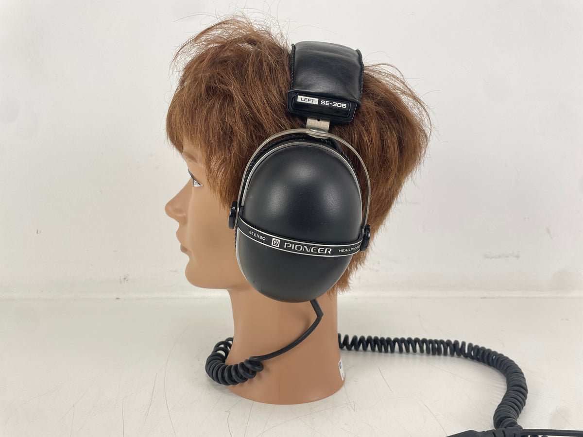 Pioneer – SE-305 – Vintage Stereo Headphones