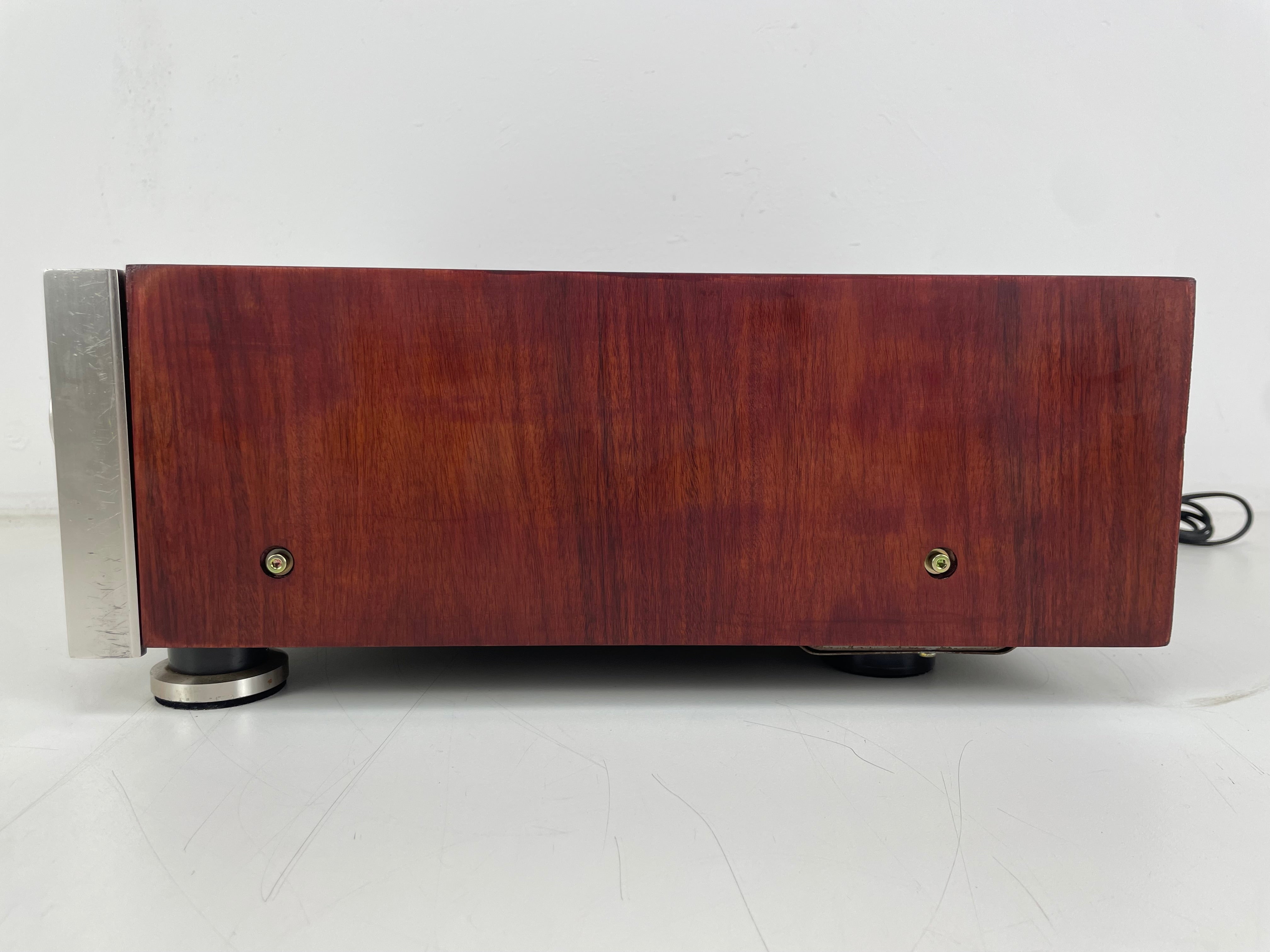 Luxman - L510 - Stereo Integrated Amplifier - Serviced (Repaired)