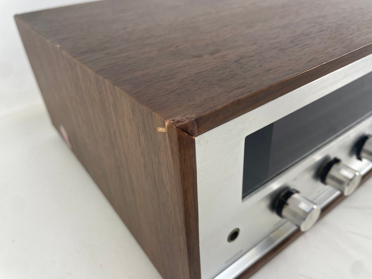 Sansui – 210 – Vintage Stereo Tuner Amplifier – Serviced (New Lamps/Cleaned)