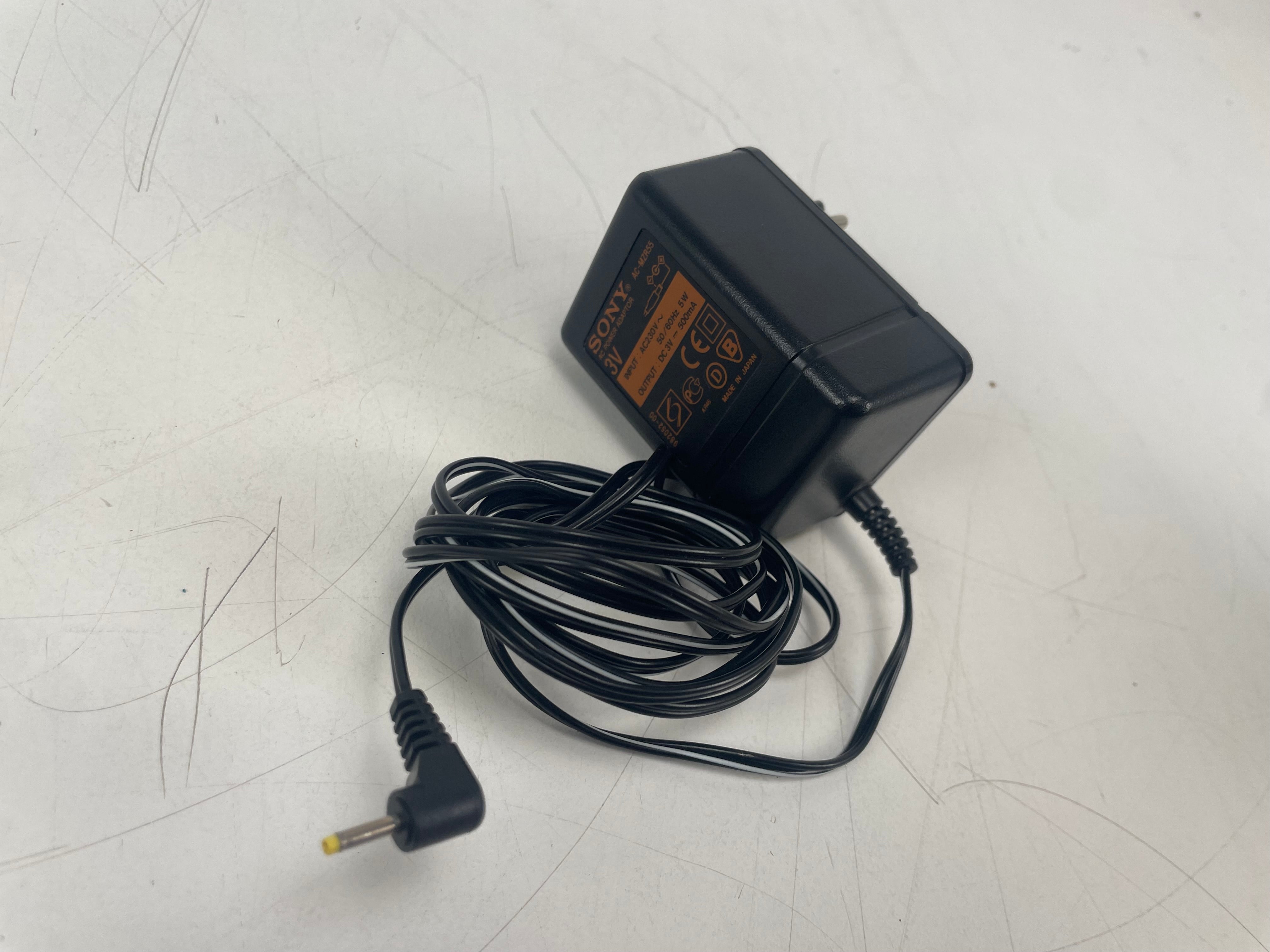 Sony - MZ-R55 - MiniDisc Walkman - Inc. Original Adapter/Remote/Battery-Pack
