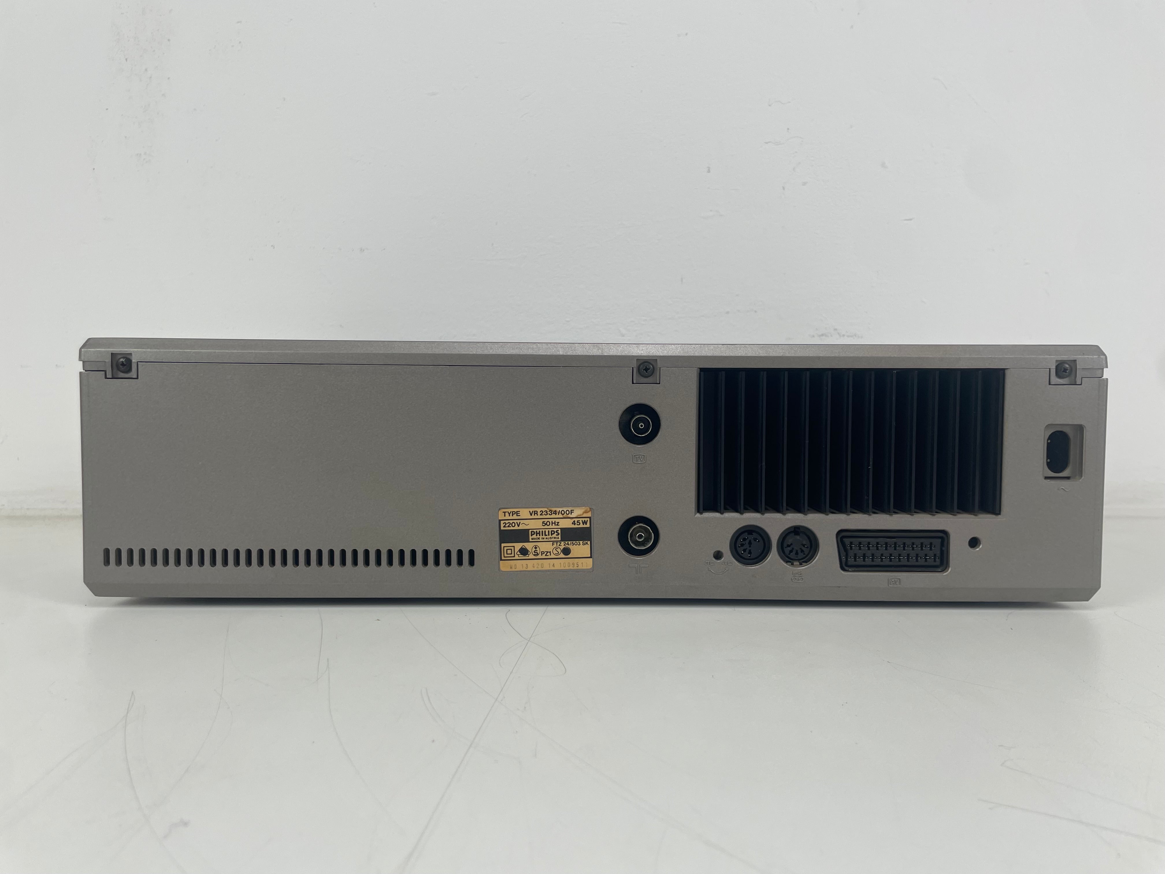 Philips - VR2334/00F - Video2000 - Video Recorder - Serviced (Repaired)